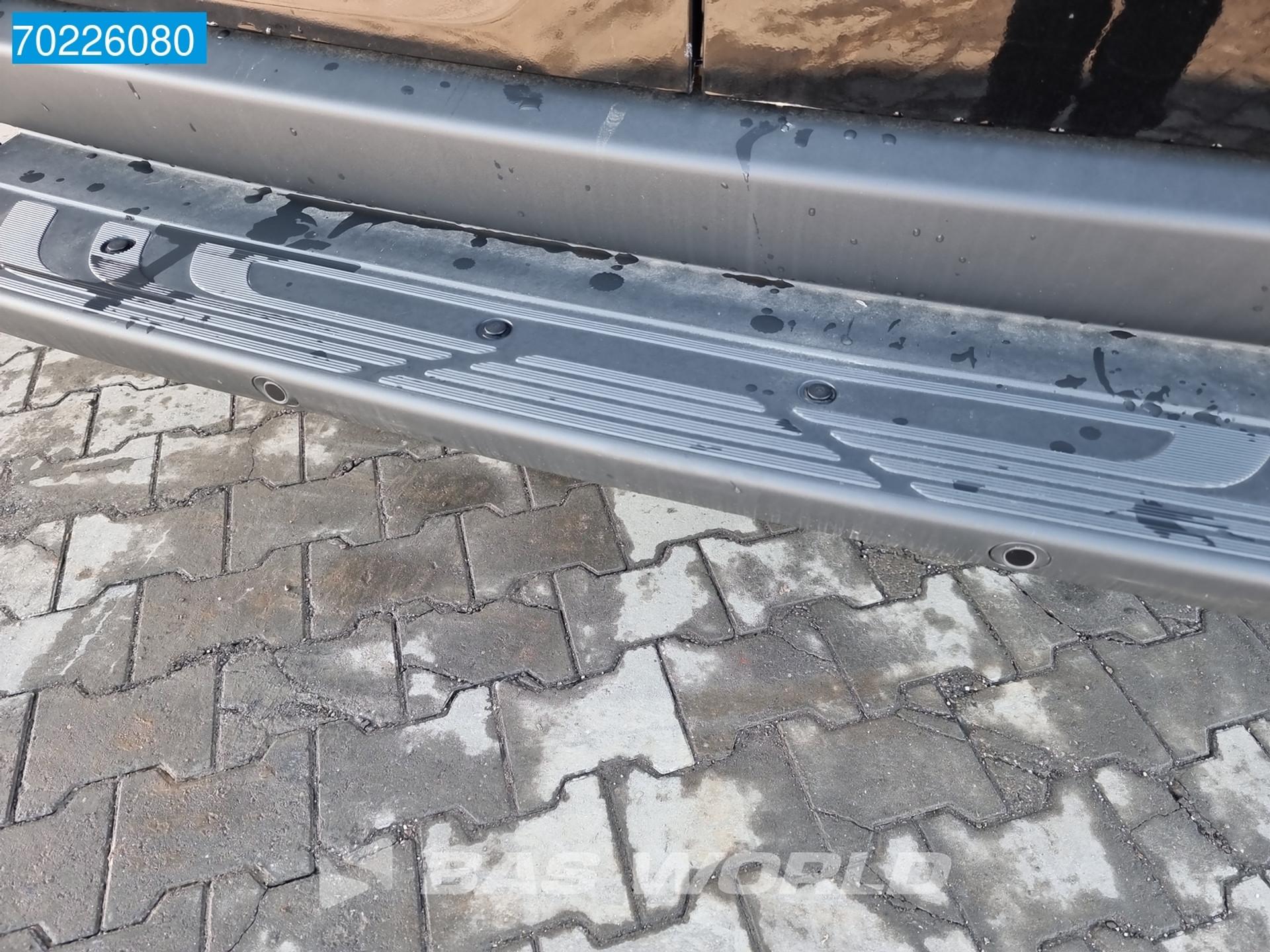 Foto 10 van Mercedes-Benz Sprinter 319 CDI Automaat L4H2 4x4 XXL 10.25''MBUX Navi ACC LED 360Camera Allrad 4WD AWD 16m3 Airco