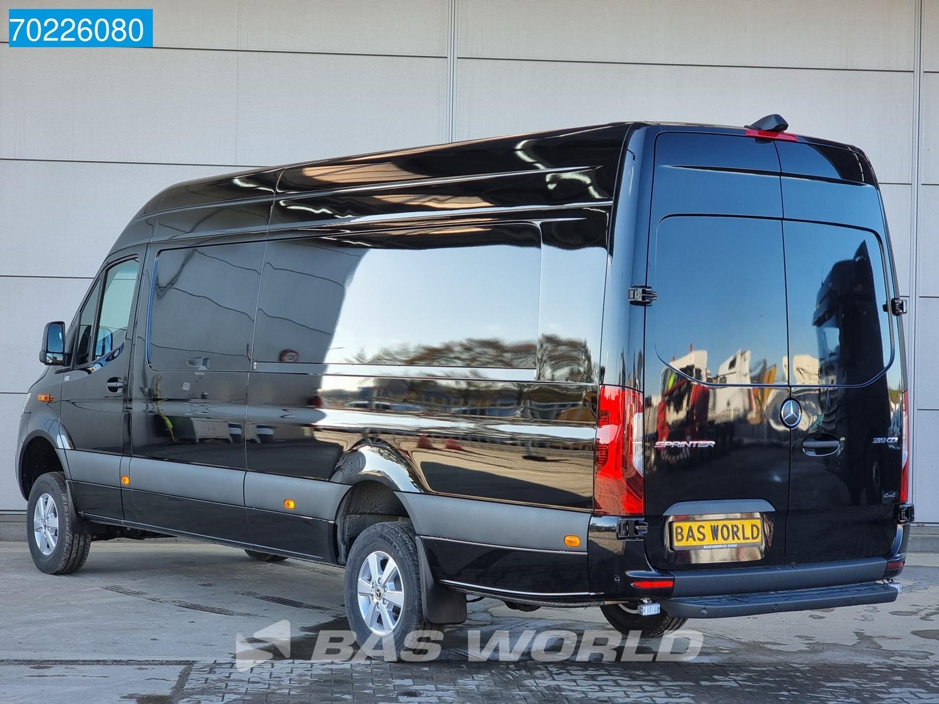 Foto 5 van Mercedes-Benz Sprinter 319 CDI Automaat L4H2 4x4 XXL 10.25''MBUX Navi ACC LED 360Camera Allrad 4WD AWD 16m3 Airco