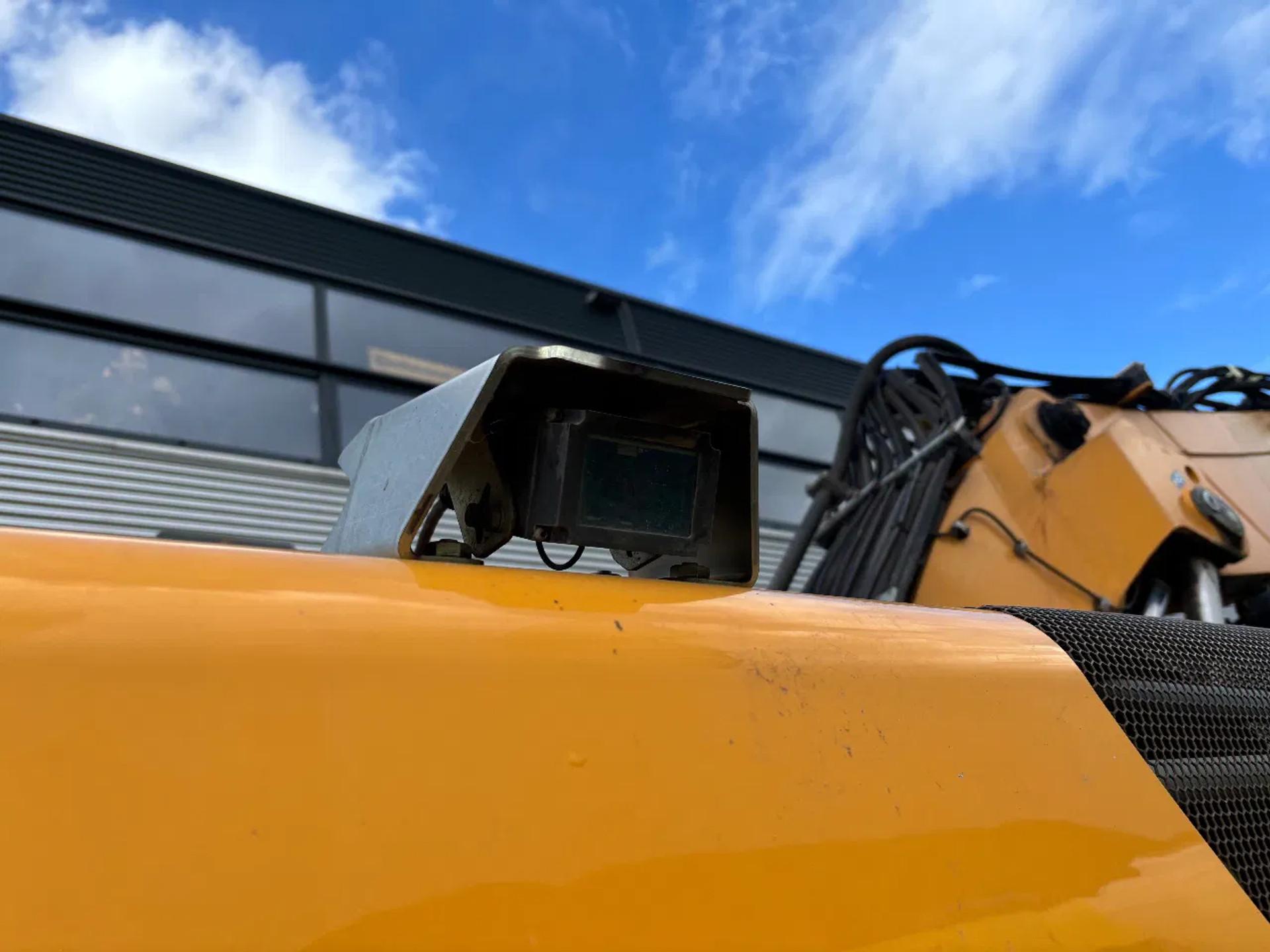 Foto 24 van Liebherr A920 Litronic Overslagkraan OilQuick AutoSmering 11900 UUR