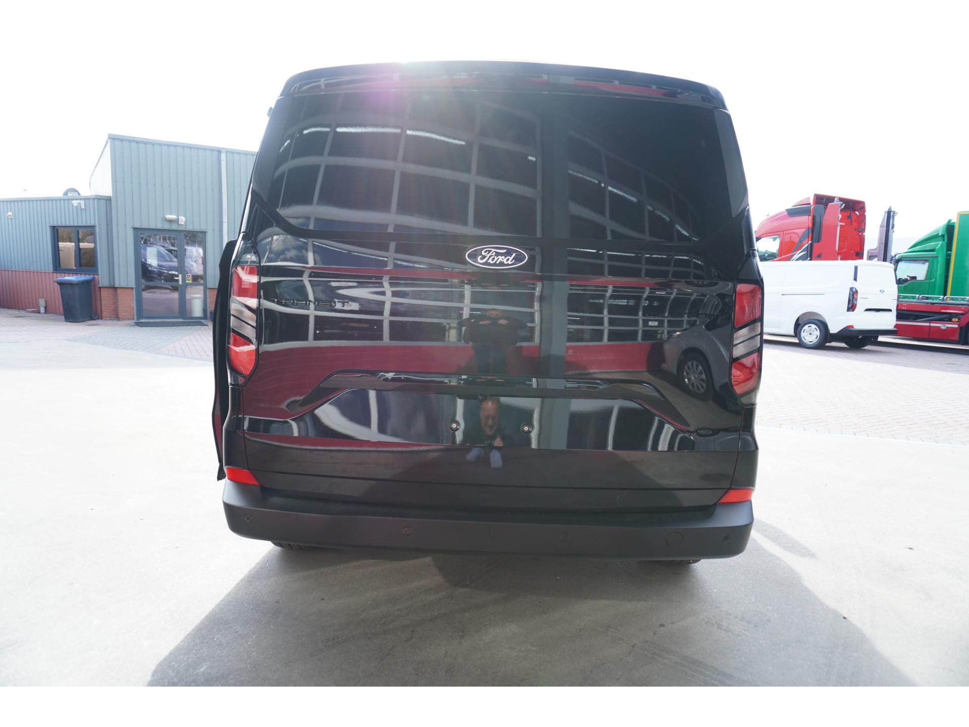 Foto 6 van Ford 320L 2.0 TDCI 136PK L2H1 Trend Achterklep Schuifdeur L / R