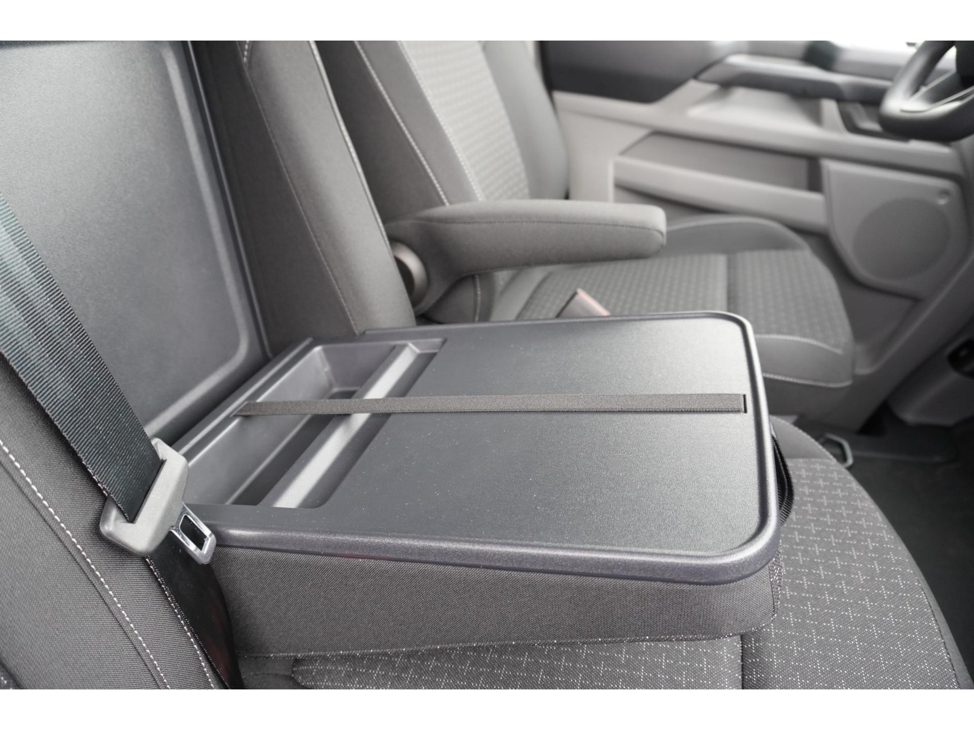 Foto 14 van Ford 320L 2.0 TDCI 136PK L2H1 Trend Achterklep Schuifdeur L / R