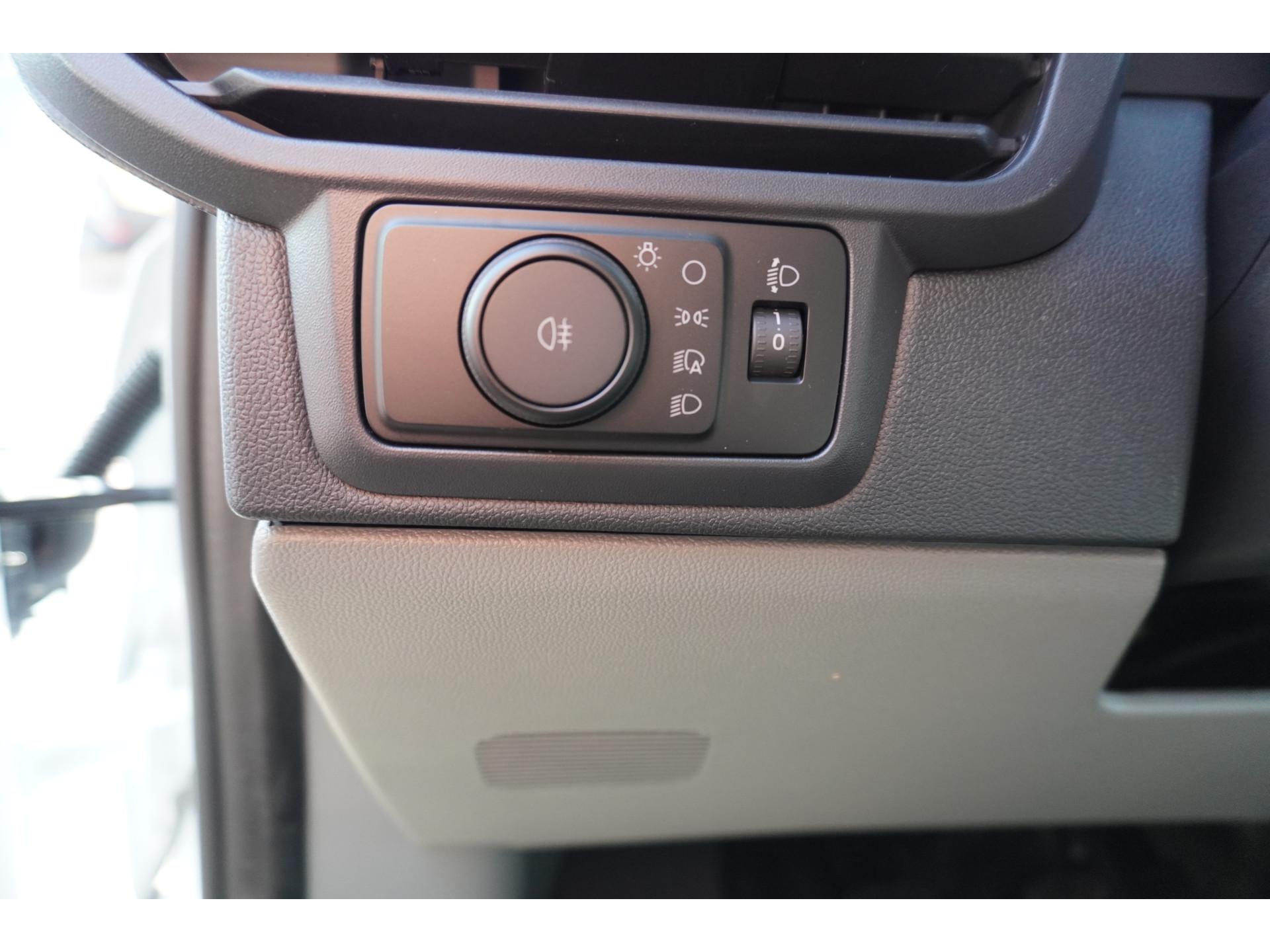 Foto 29 van Ford 320L 2.0 TDCI 136PK L2H1 Trend Achterklep Schuifdeur L / R