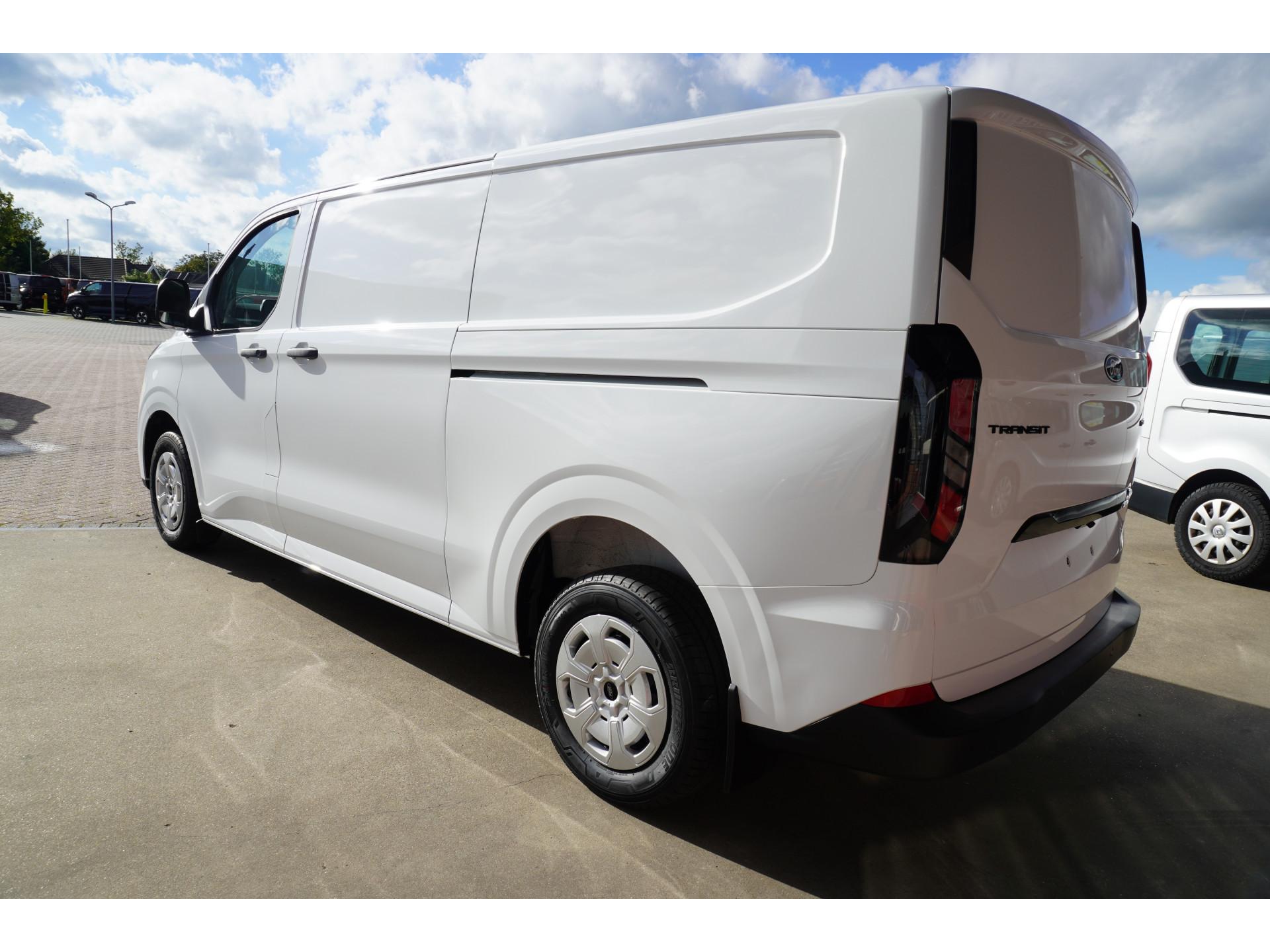 Foto 7 van Ford 320L 2.0 TDCI 136PK L2H1 Trend Achterklep Schuifdeur L / R