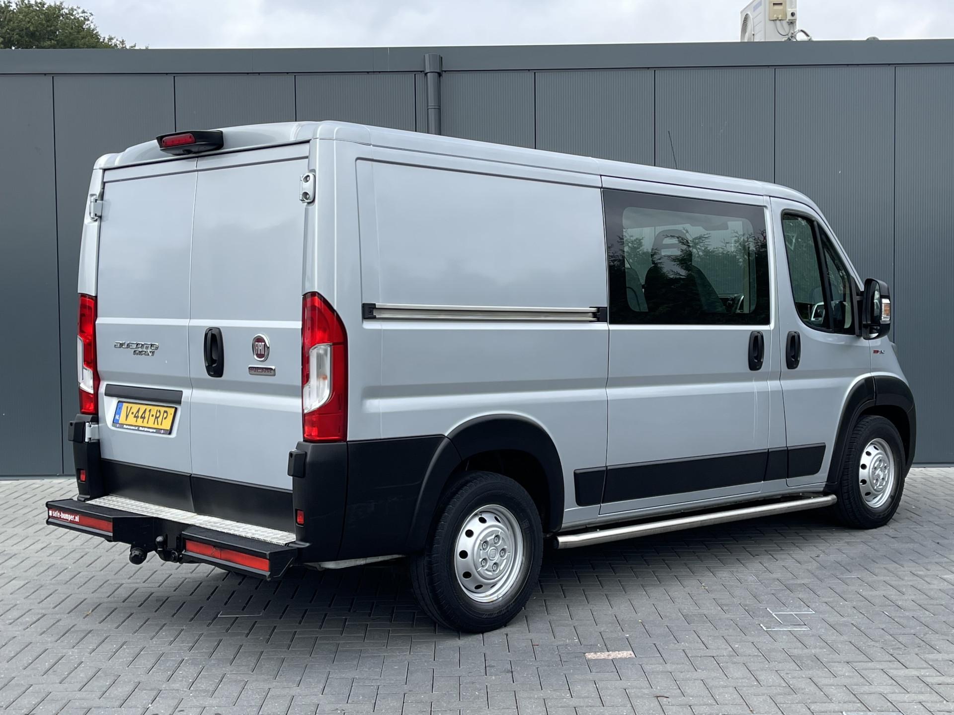 Foto 2 van Fiat 2.3 MultiJet 131 PK / L2H1 / DUBBELE CABINE / TREKHAAK / AIRCO / CAMERA / DUBBEL CABINE