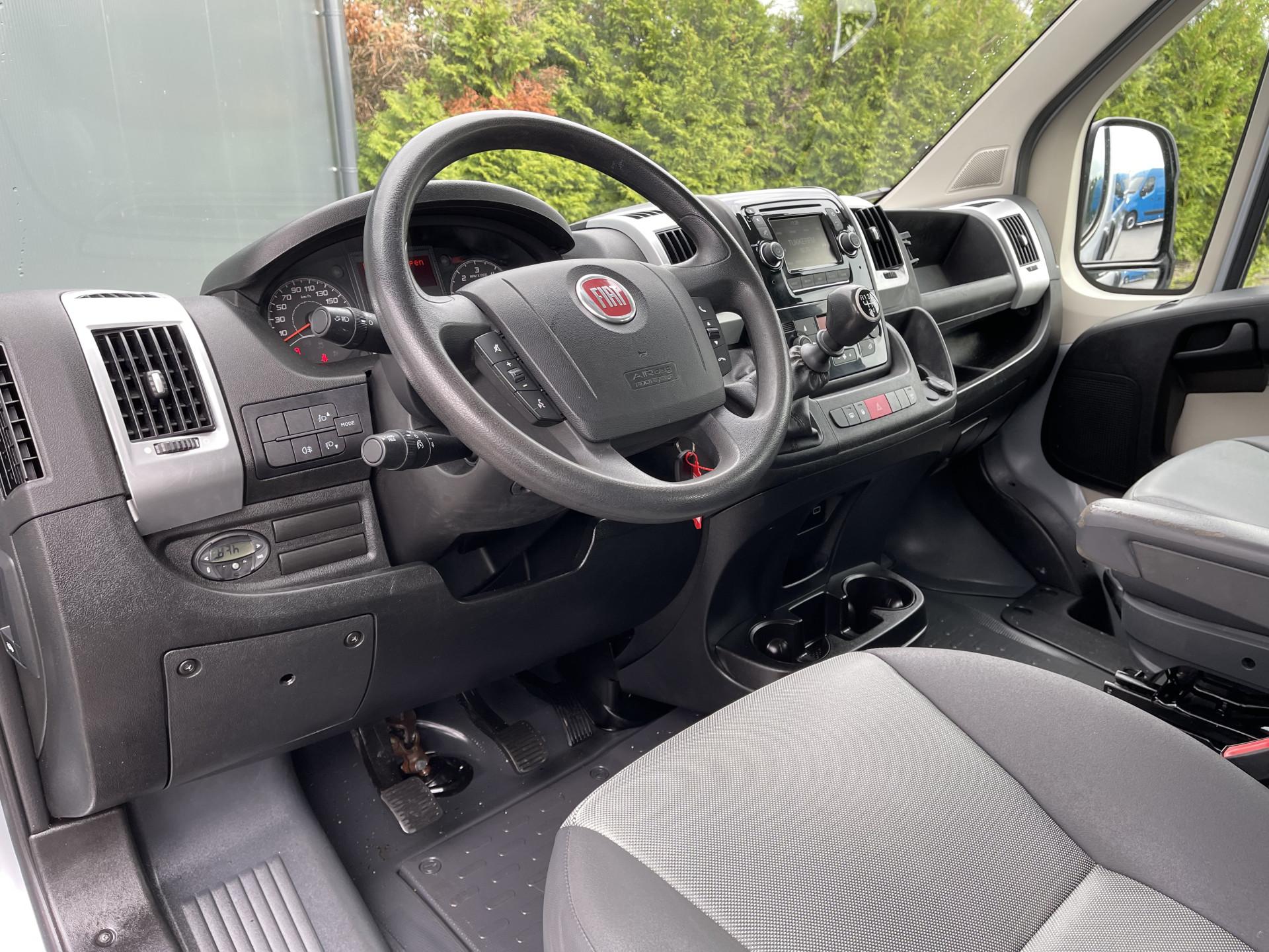 Foto 7 van Fiat 2.3 MultiJet 131 PK / L2H1 / DUBBELE CABINE / TREKHAAK / AIRCO / CAMERA / DUBBEL CABINE