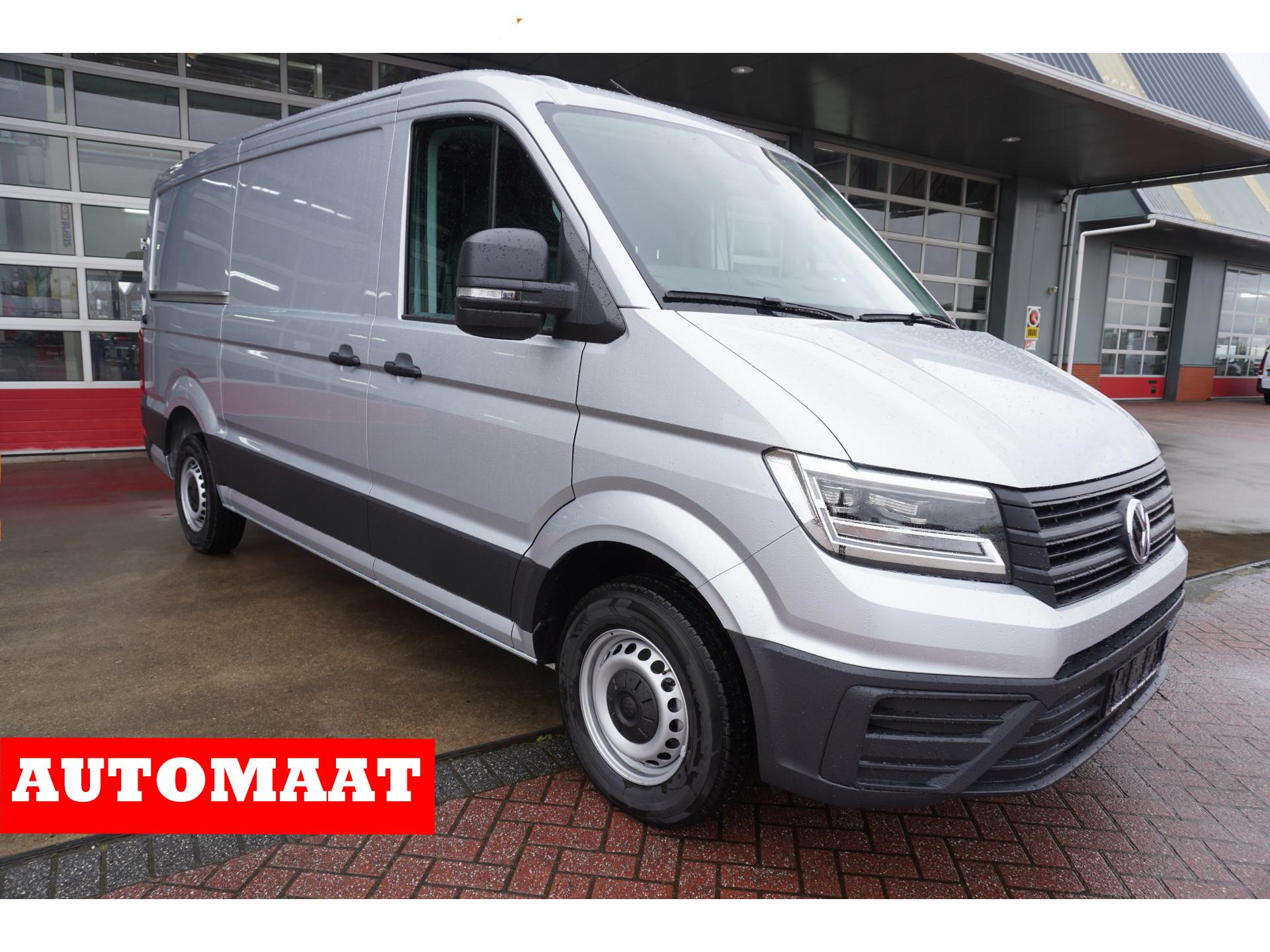 Foto 1 van Volkswagen Crafter 35 2.0 TDI 177PK L3H2 Automaat