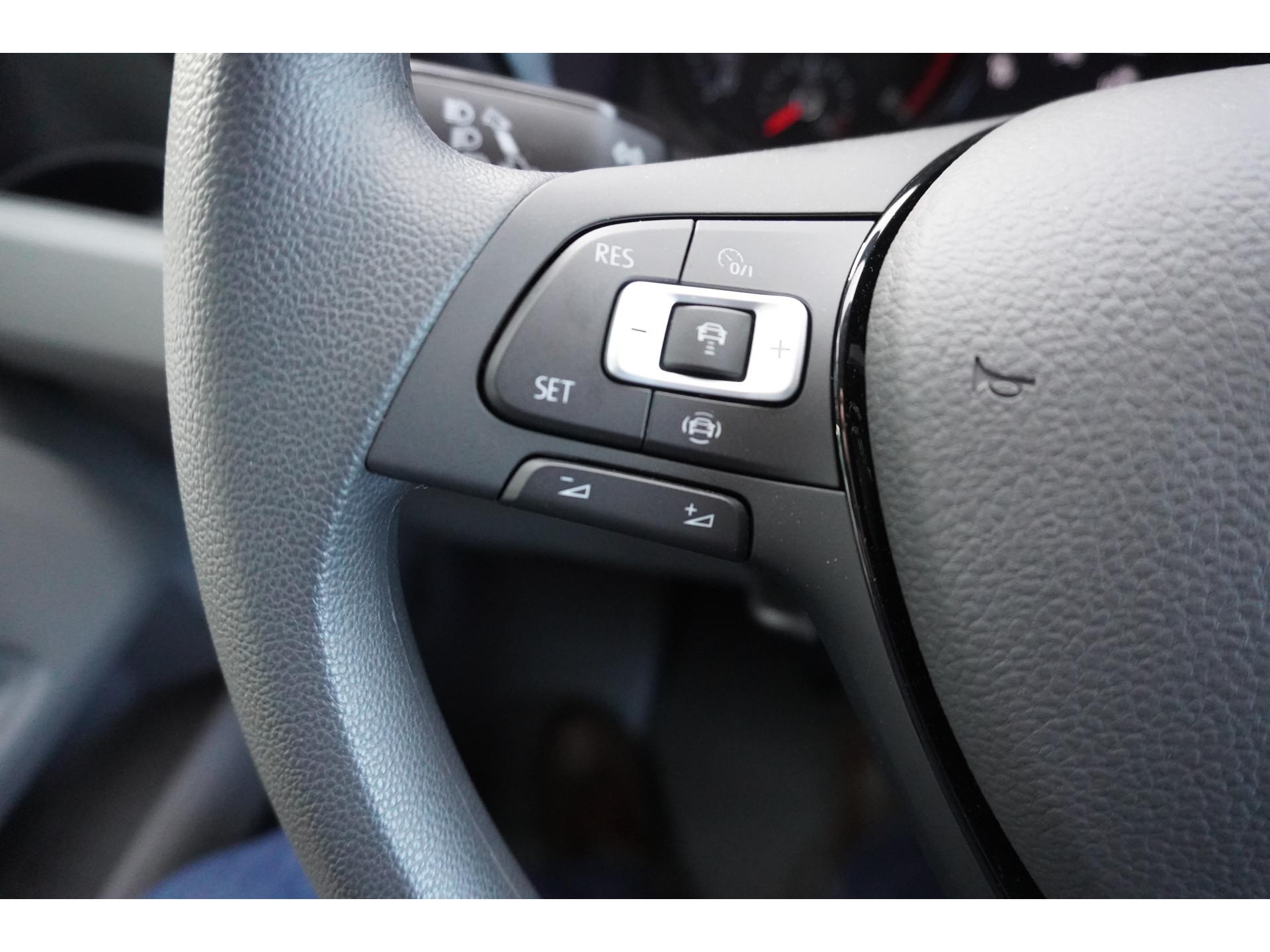 Foto 18 van Volkswagen Crafter 35 2.0 TDI 177PK L3H2 Automaat
