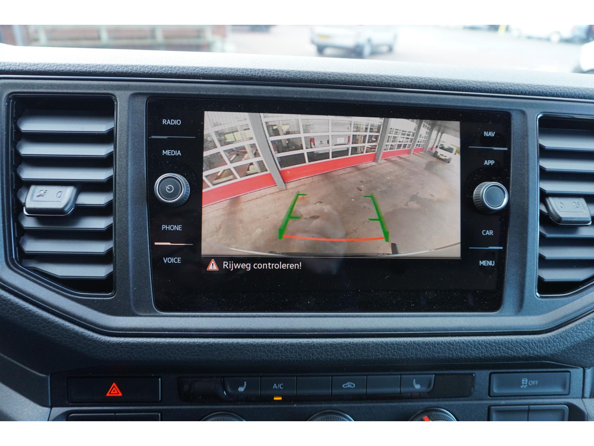 Foto 21 van Volkswagen Crafter 35 2.0 TDI 177PK L3H2 Automaat