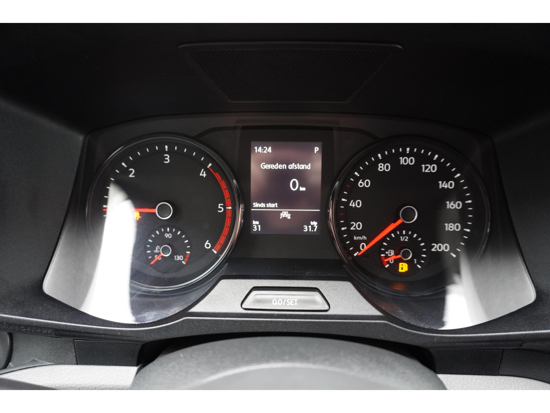 Foto 34 van Volkswagen Crafter 35 2.0 TDI 177PK L3H2 Automaat
