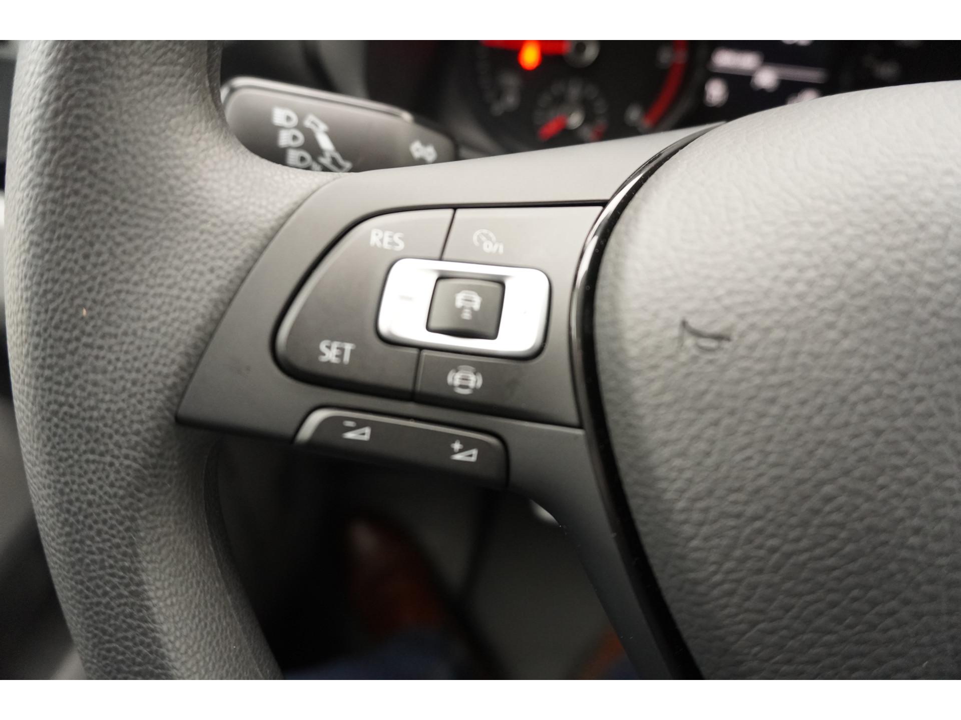 Foto 35 van Volkswagen Crafter 35 2.0 TDI 177PK L3H2 Automaat