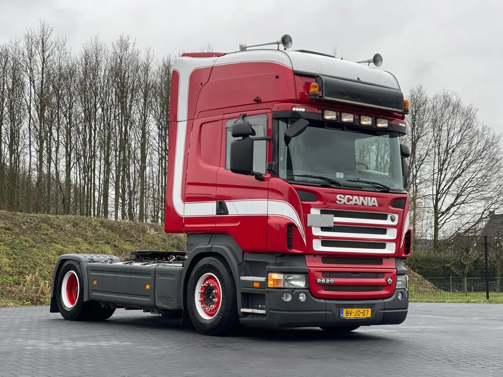 Foto 1 van Scania R620 V8, RETARDER, FULL AIR, OPTICRUISE, HYDRAULIC.