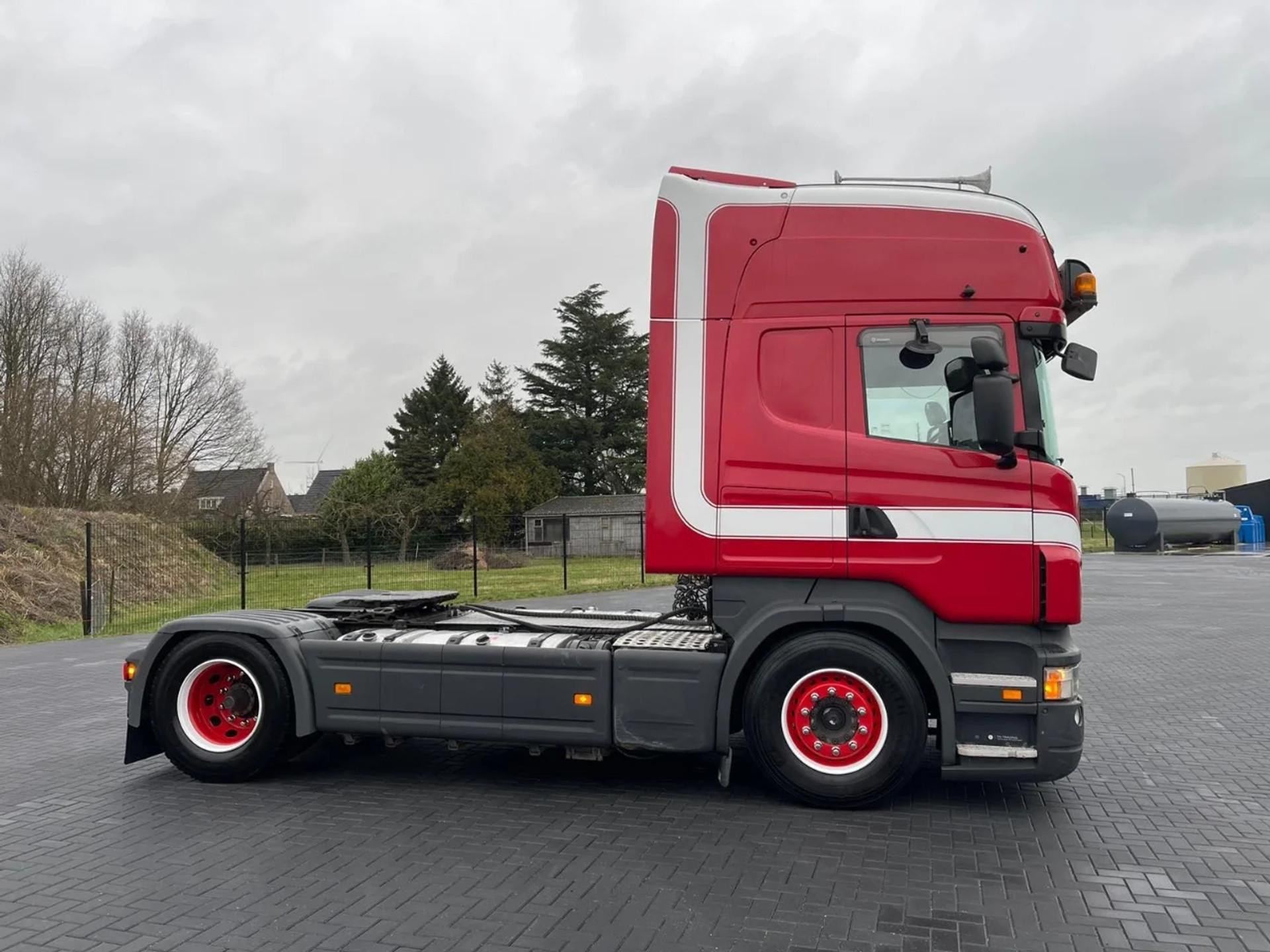 Foto 4 van Scania R620 V8, RETARDER, FULL AIR, OPTICRUISE, HYDRAULIC.