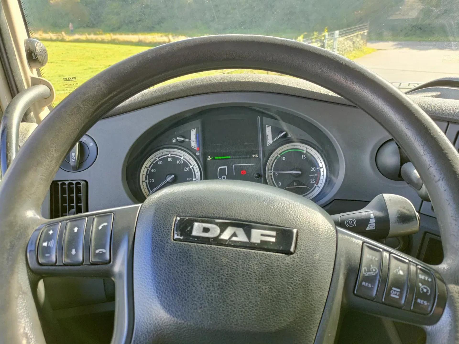 Foto 22 van DAF WISSELLAADBAK SYSTEEM - OOK IDEAAL OM OPRIJ AUTO TE MAKEN - 655000KM