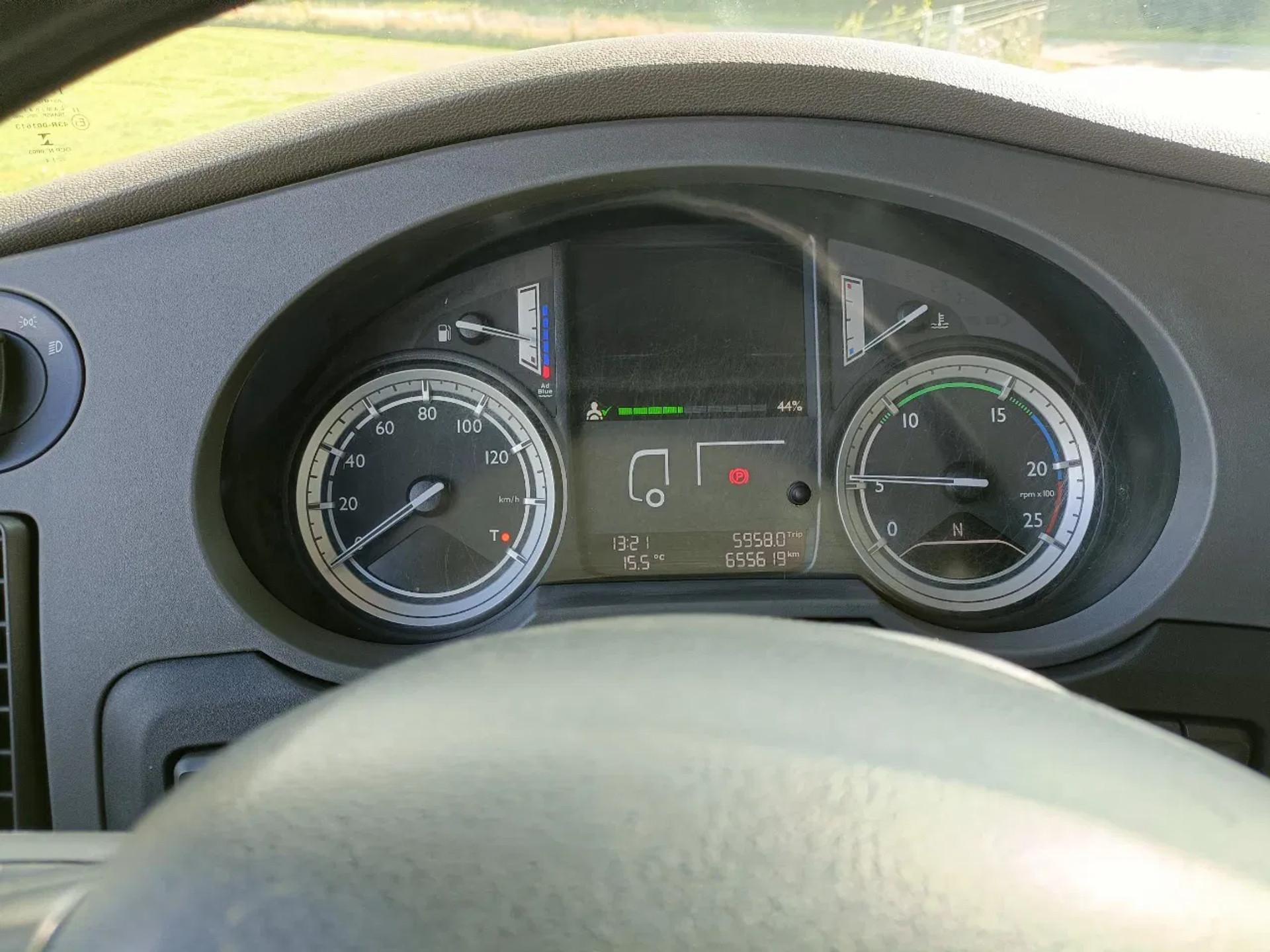 Foto 23 van DAF WISSELLAADBAK SYSTEEM - OOK IDEAAL OM OPRIJ AUTO TE MAKEN - 655000KM