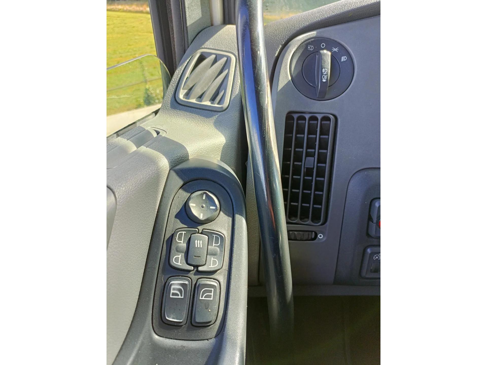 Foto 24 van DAF WISSELLAADBAK SYSTEEM - OOK IDEAAL OM OPRIJ AUTO TE MAKEN - 655000KM