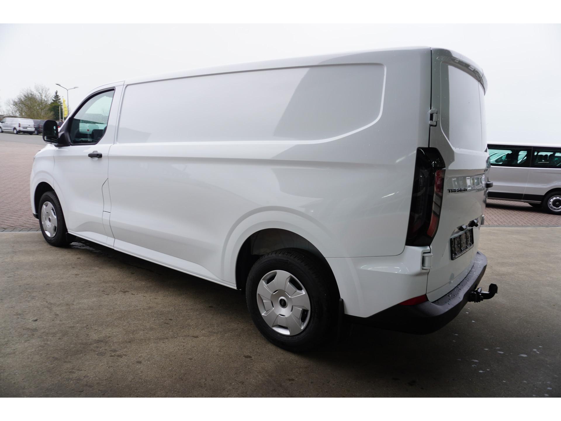 Foto 6 van Ford Transit Custom 320L 2.0 TDCI 136PK L2H1 Trend NIEUW MODEL 2024