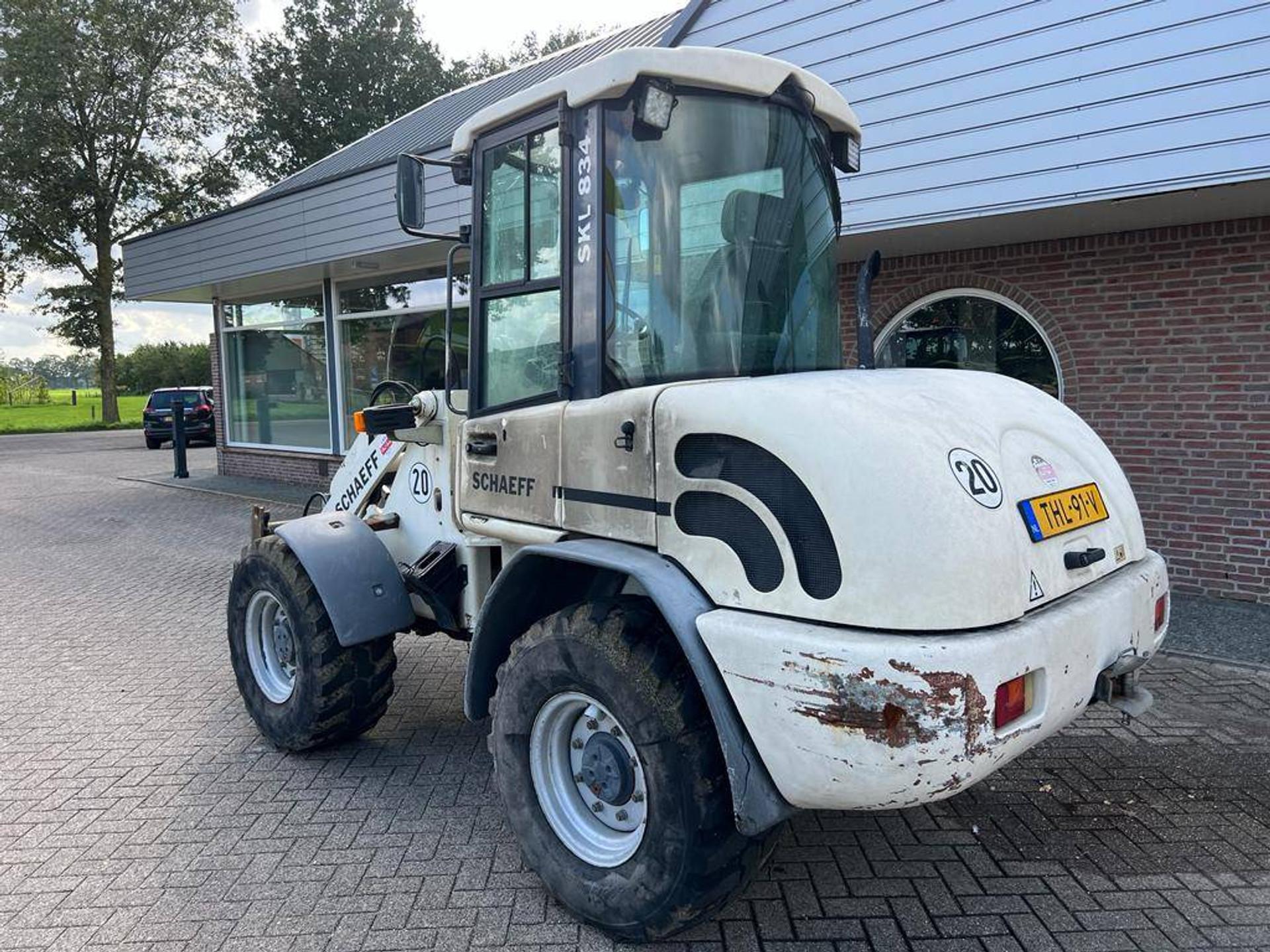 Foto 3 van Terex Schaeff SKL 834