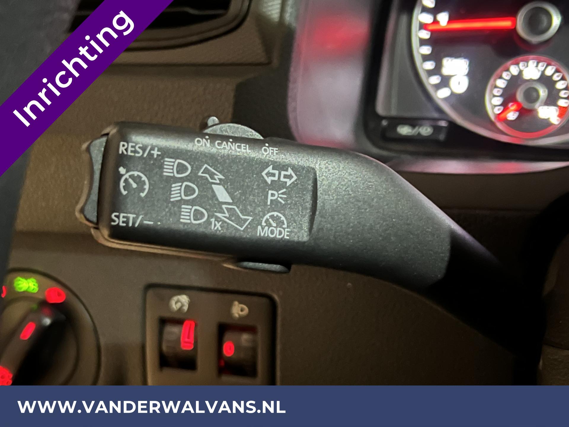 Foto 7 van Volkswagen Caddy 2.0 TDI L1H1 Inrichting Euro6 Airco | Imperiaal | Trekhaak | Cruisecontrol