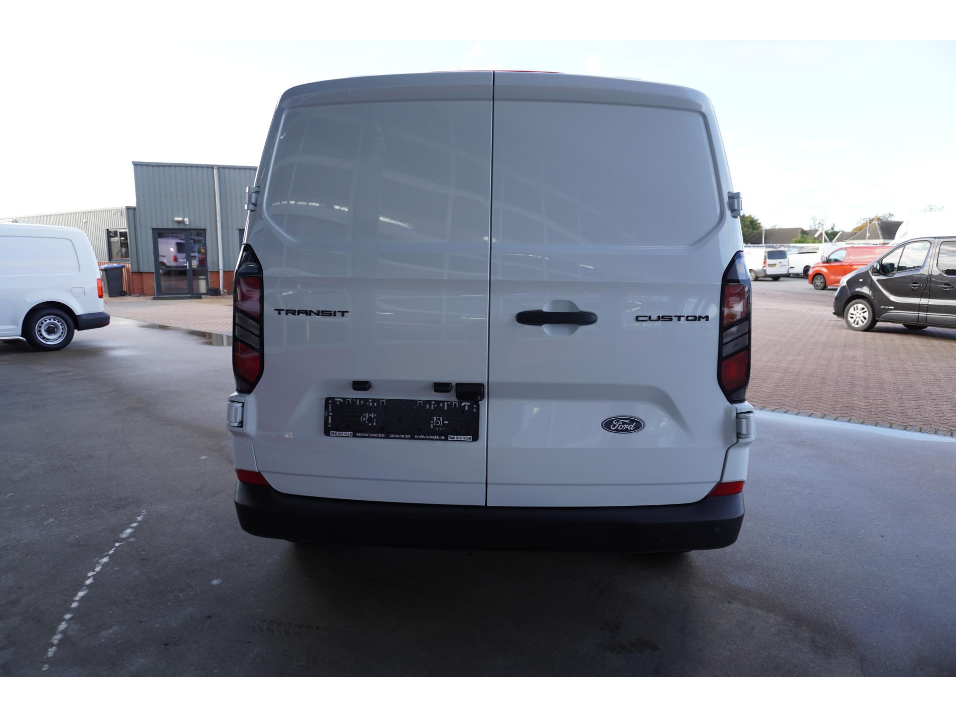 Foto 6 van Ford 320L 2.0 TDCI 170PK L2H1 Trend Automaat