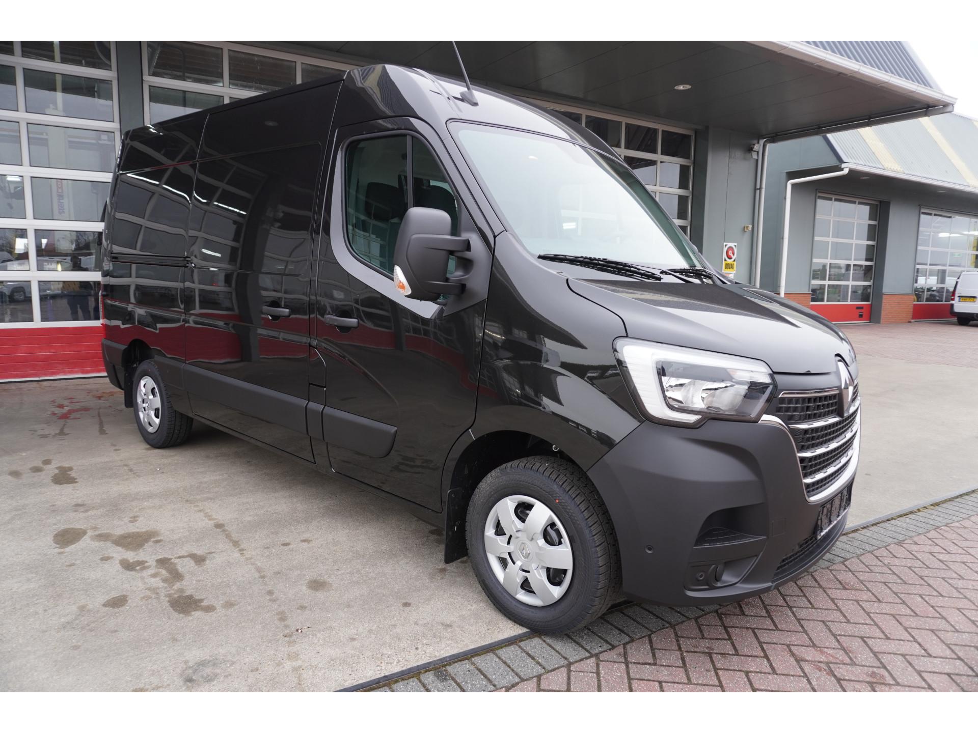 Foto 1 van Renault Master T35 2.3 dCi 180PK L2H2 Energy Work Edition Schuifdeur links en rechts