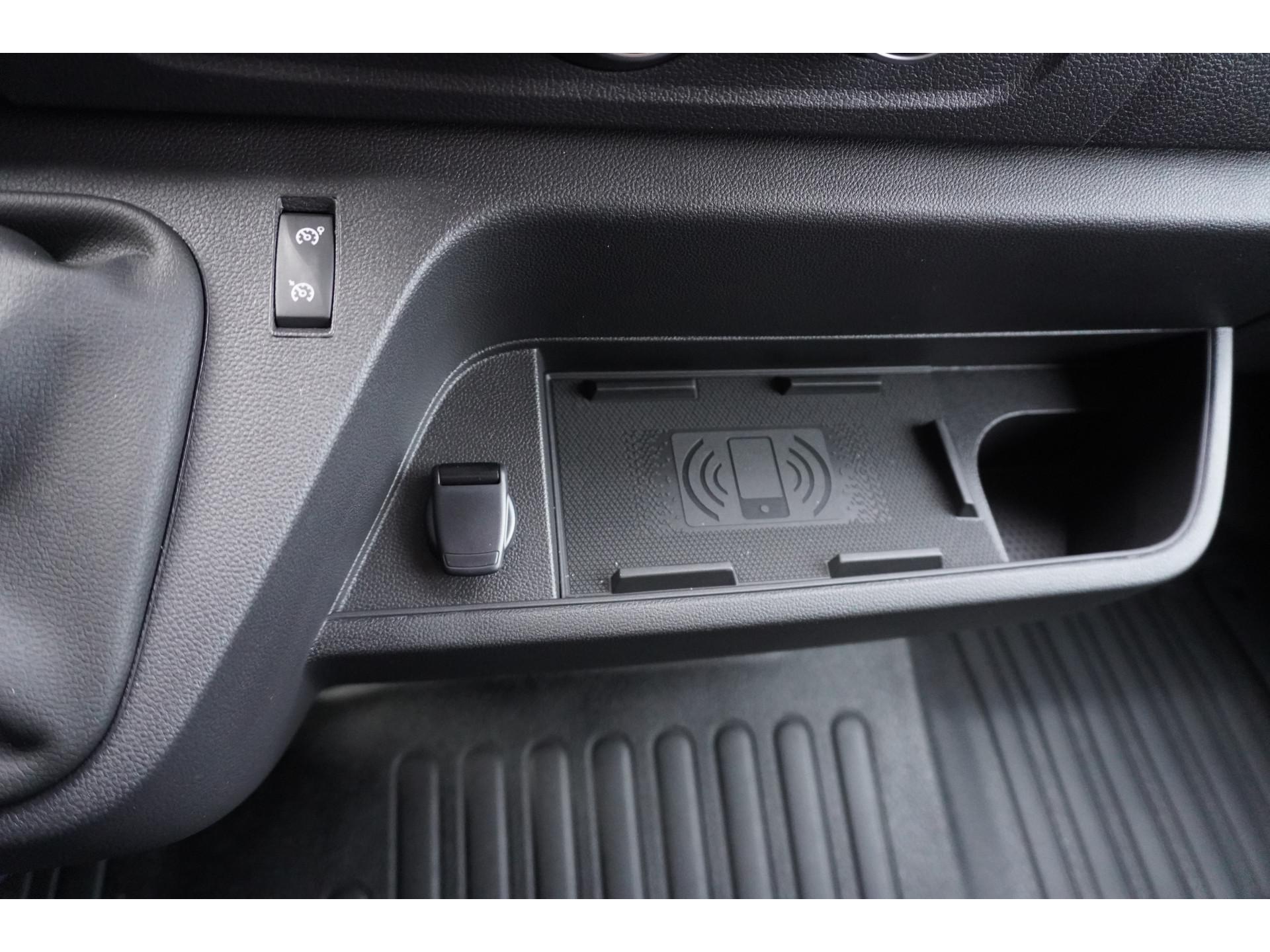 Foto 10 van Renault Master T35 2.3 dCi 180PK L2H2 Energy Work Edition Schuifdeur links en rechts