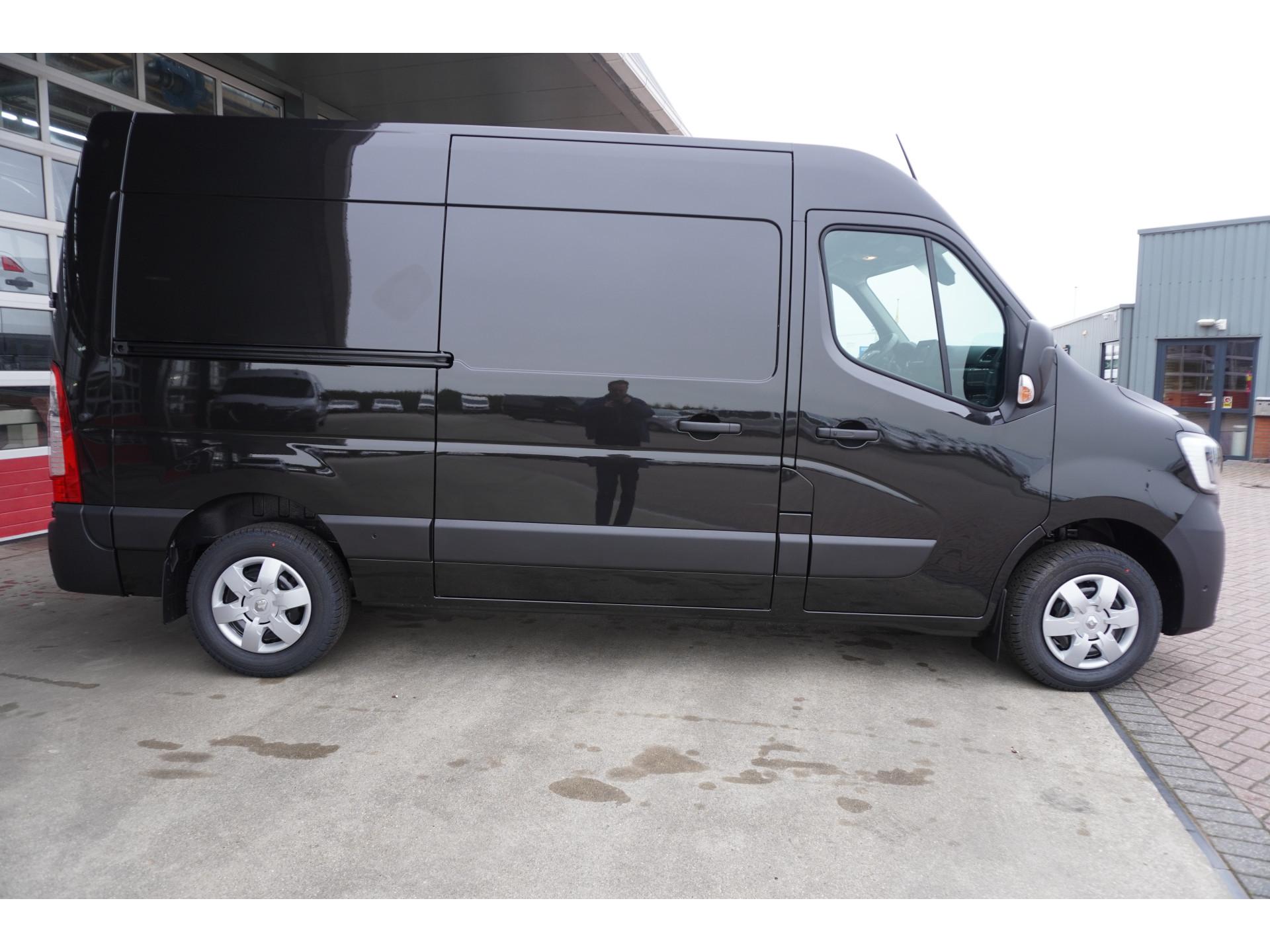 Foto 13 van Renault Master T35 2.3 dCi 180PK L2H2 Energy Work Edition Schuifdeur links en rechts