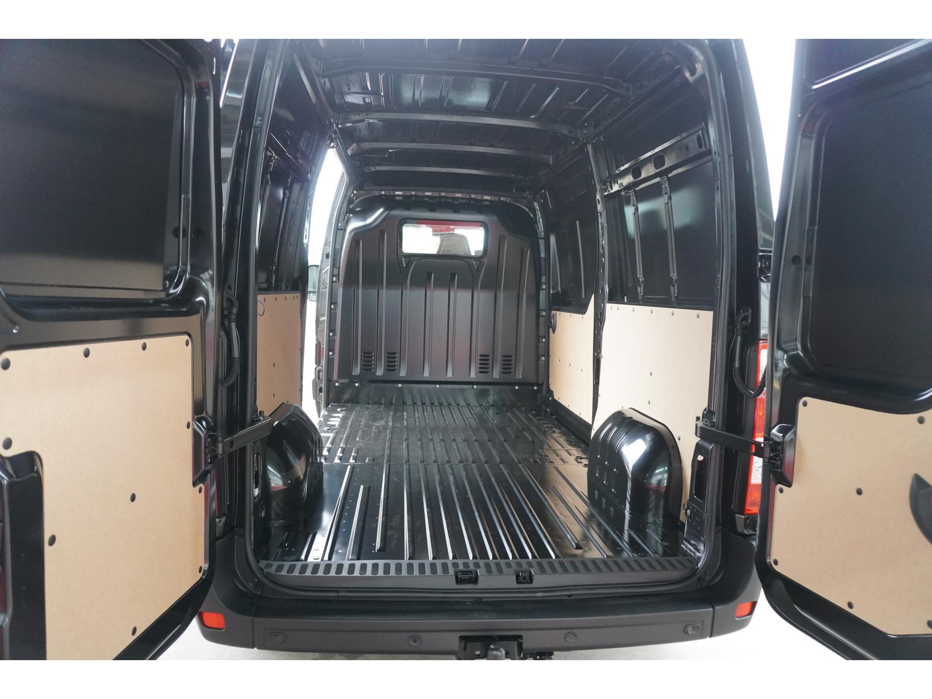 Foto 15 van Renault Master T35 2.3 dCi 180PK L2H2 Energy Work Edition Schuifdeur links en rechts
