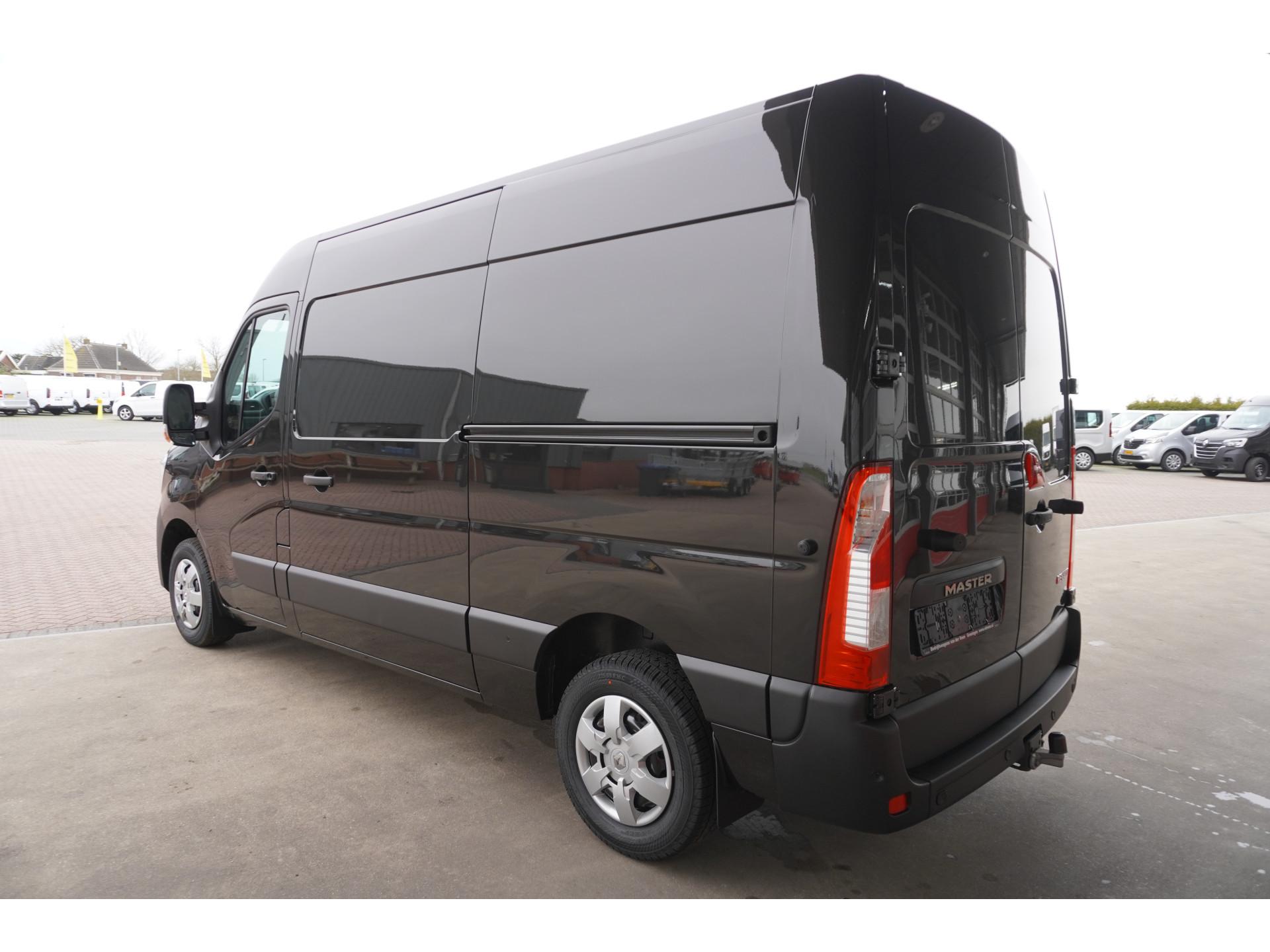 Foto 17 van Renault Master T35 2.3 dCi 180PK L2H2 Energy Work Edition Schuifdeur links en rechts