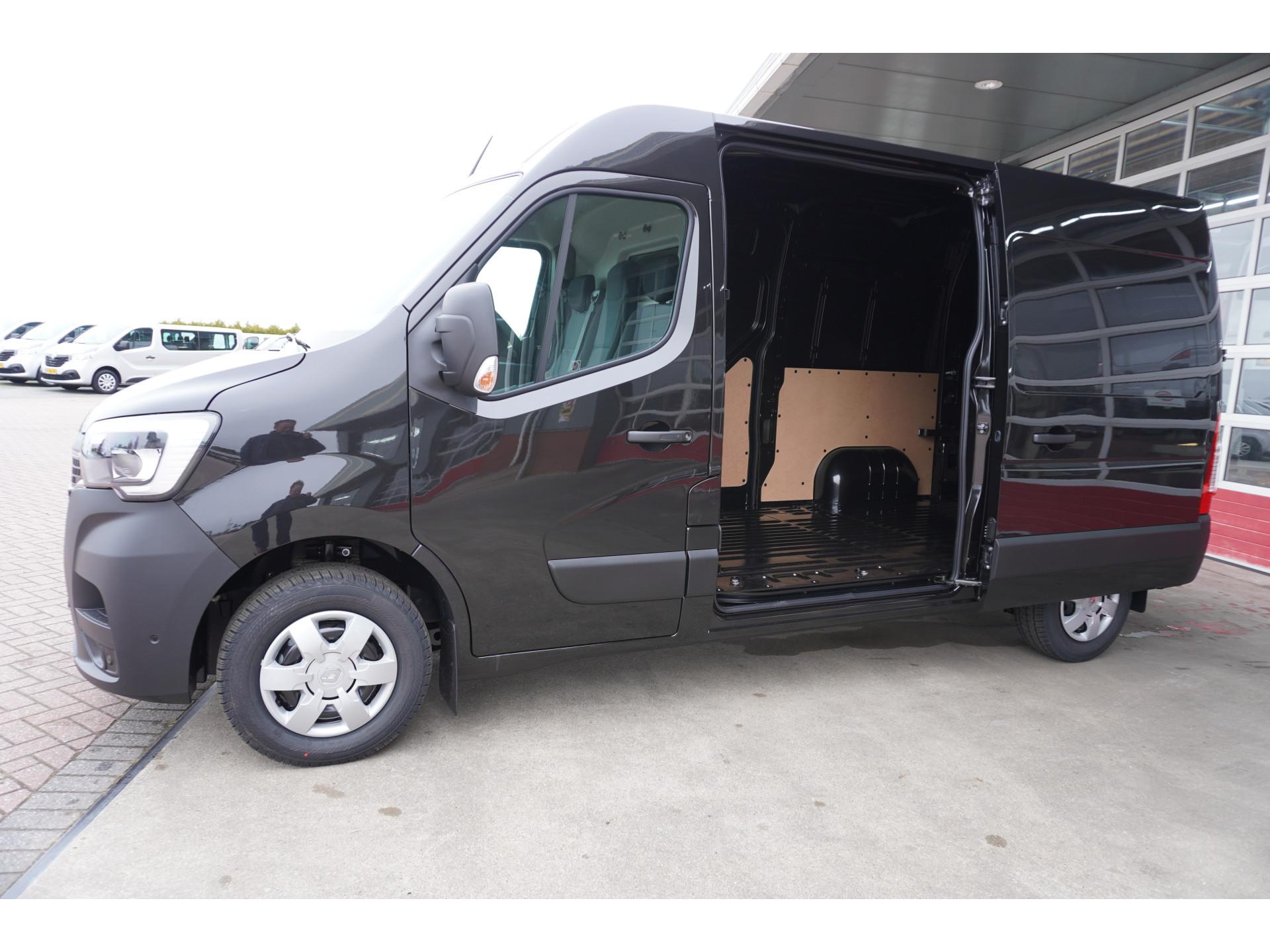Foto 3 van Renault Master T35 2.3 dCi 180PK L2H2 Energy Work Edition Schuifdeur links en rechts