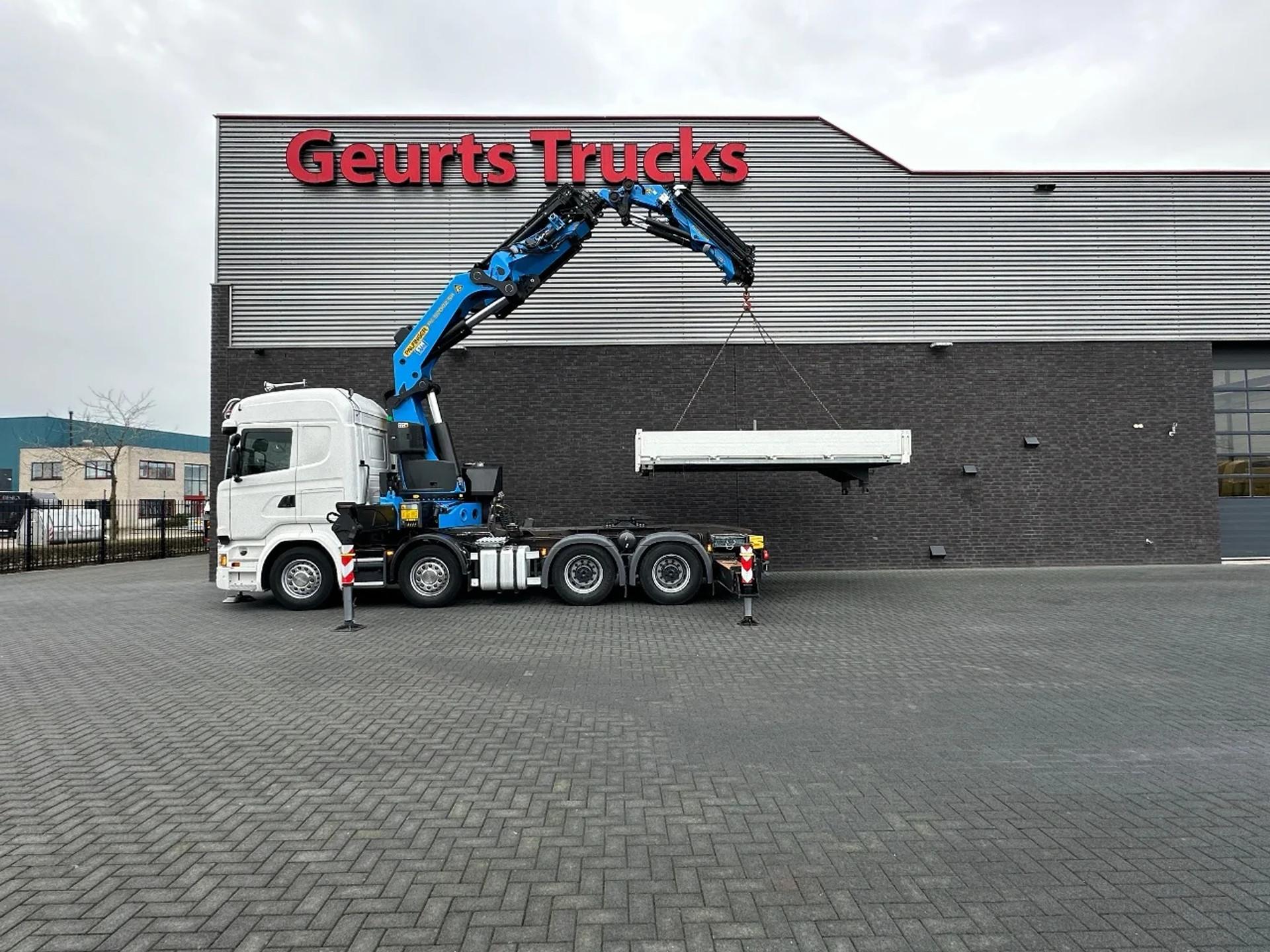 Foto 10 van Scania R520 V8 8X4 TREKKER-BAKWAGEN COMBI + PALFINGER PK 92002-SH G + JIB PJ 125 E KRAAN/KRAN/CRANE/GRUA