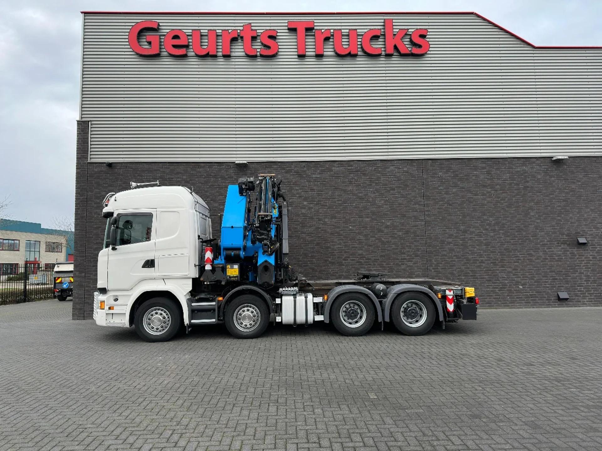 Foto 12 van Scania R520 V8 8X4 TREKKER-BAKWAGEN COMBI + PALFINGER PK 92002-SH G + JIB PJ 125 E KRAAN/KRAN/CRANE/GRUA