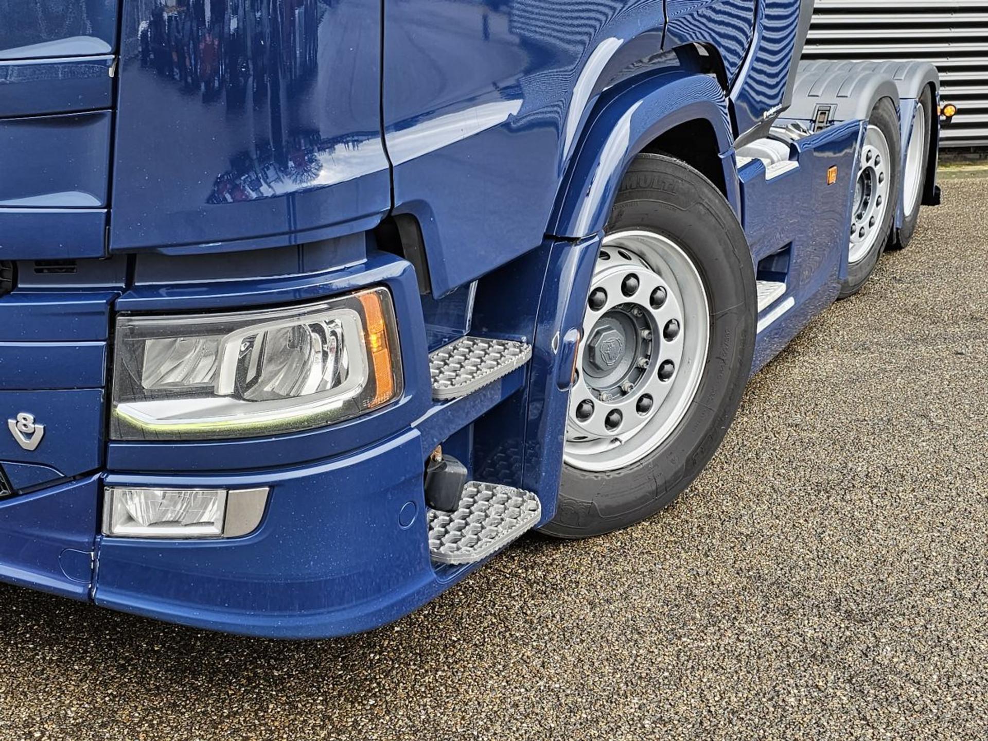 Foto 5 van Scania S520 V8 6x2/4 / PUSHER / 104 cm / RETARDER