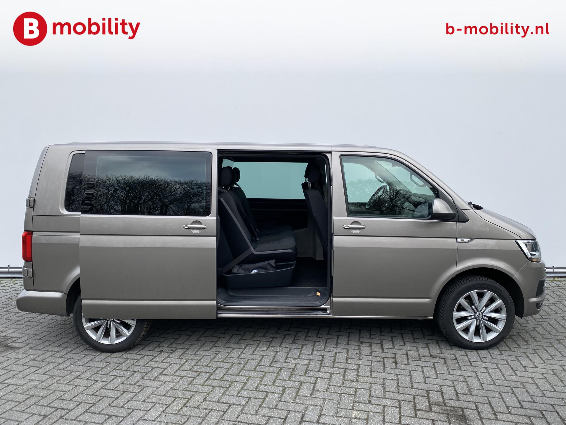 Foto 19 van Volkswagen Transporter 2.0 TDI L2H1 141PK Highline Dubbele Cabine Automaat