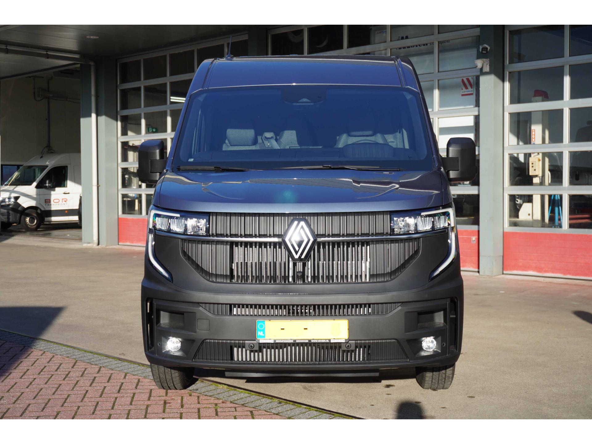 Foto 11 van Renault T35 2.0 dCi 170PK L2H2 Extra Schuifdeur L / R