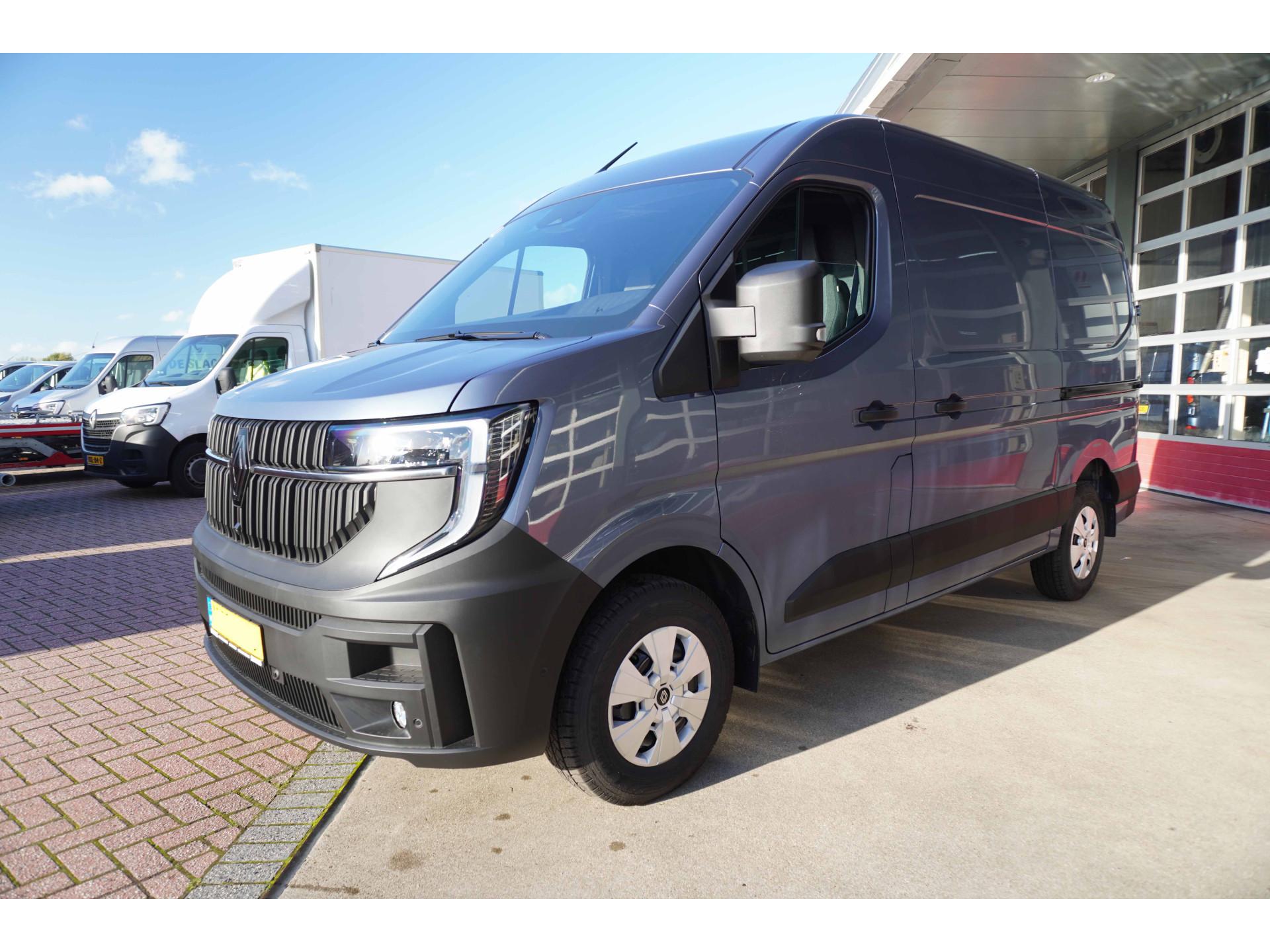 Foto 9 van Renault T35 2.0 dCi 170PK L2H2 Extra Schuifdeur L / R