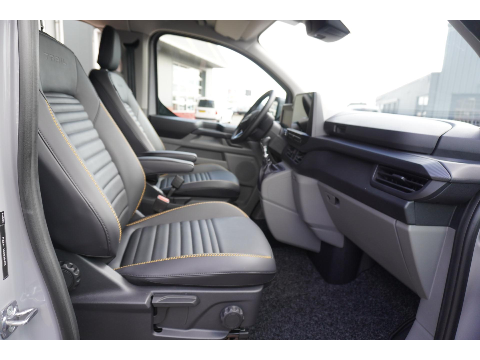 Foto 21 van Ford 320L 2.0 TDCI 136PK L2H1 Trail DubbelCabine Schuifdeur L/R