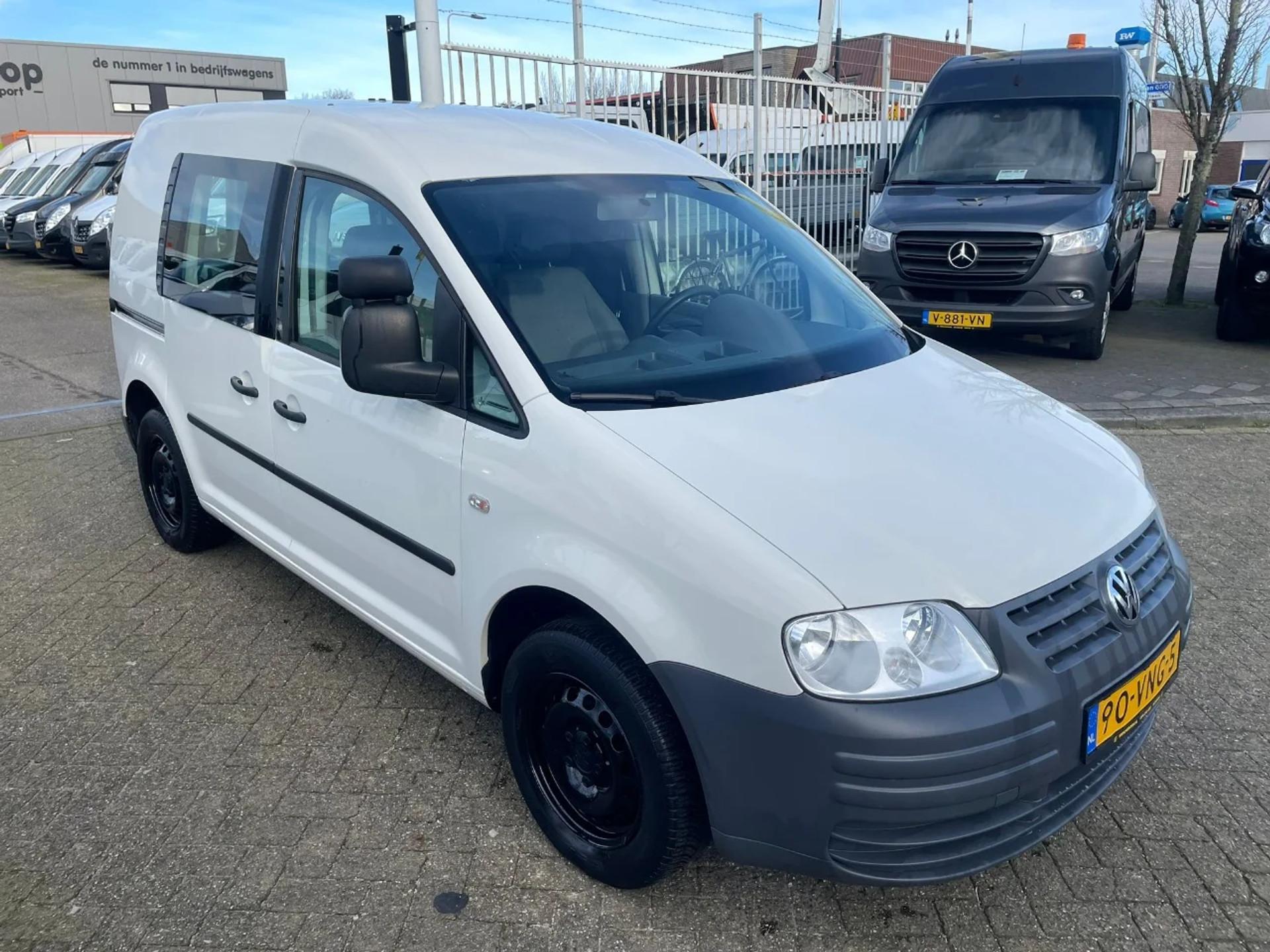 Foto 4 van Volkswagen Caddy benzine electr. raam 95.000km