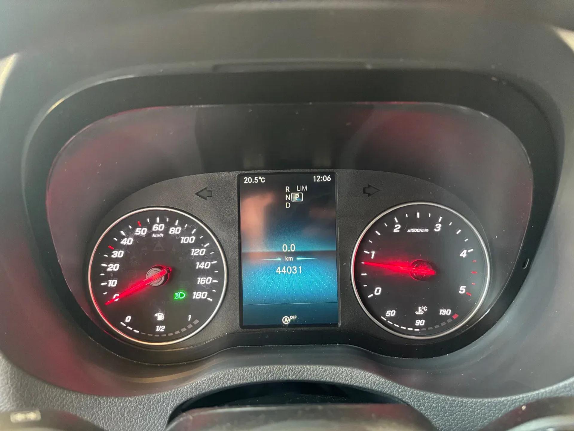 Foto 15 van Mercedes-Benz 317CDI L2H2 Automaat Airco Navi Cruisecontrol 44.000KM 5x Op Voorraad