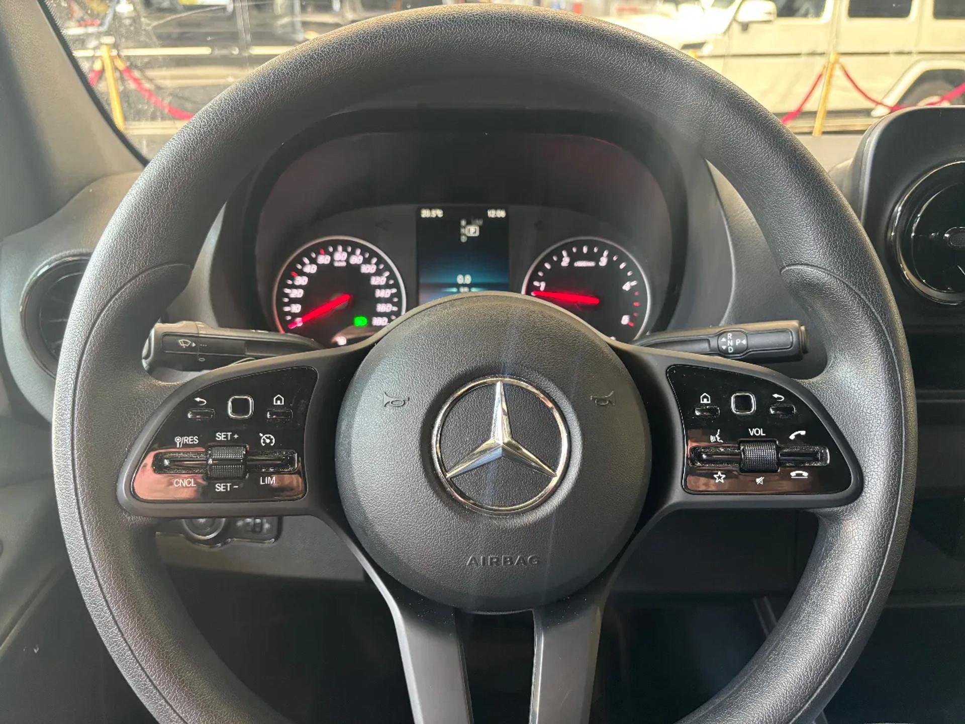 Foto 16 van Mercedes-Benz 317CDI L2H2 Automaat Airco Navi Cruisecontrol 44.000KM 5x Op Voorraad
