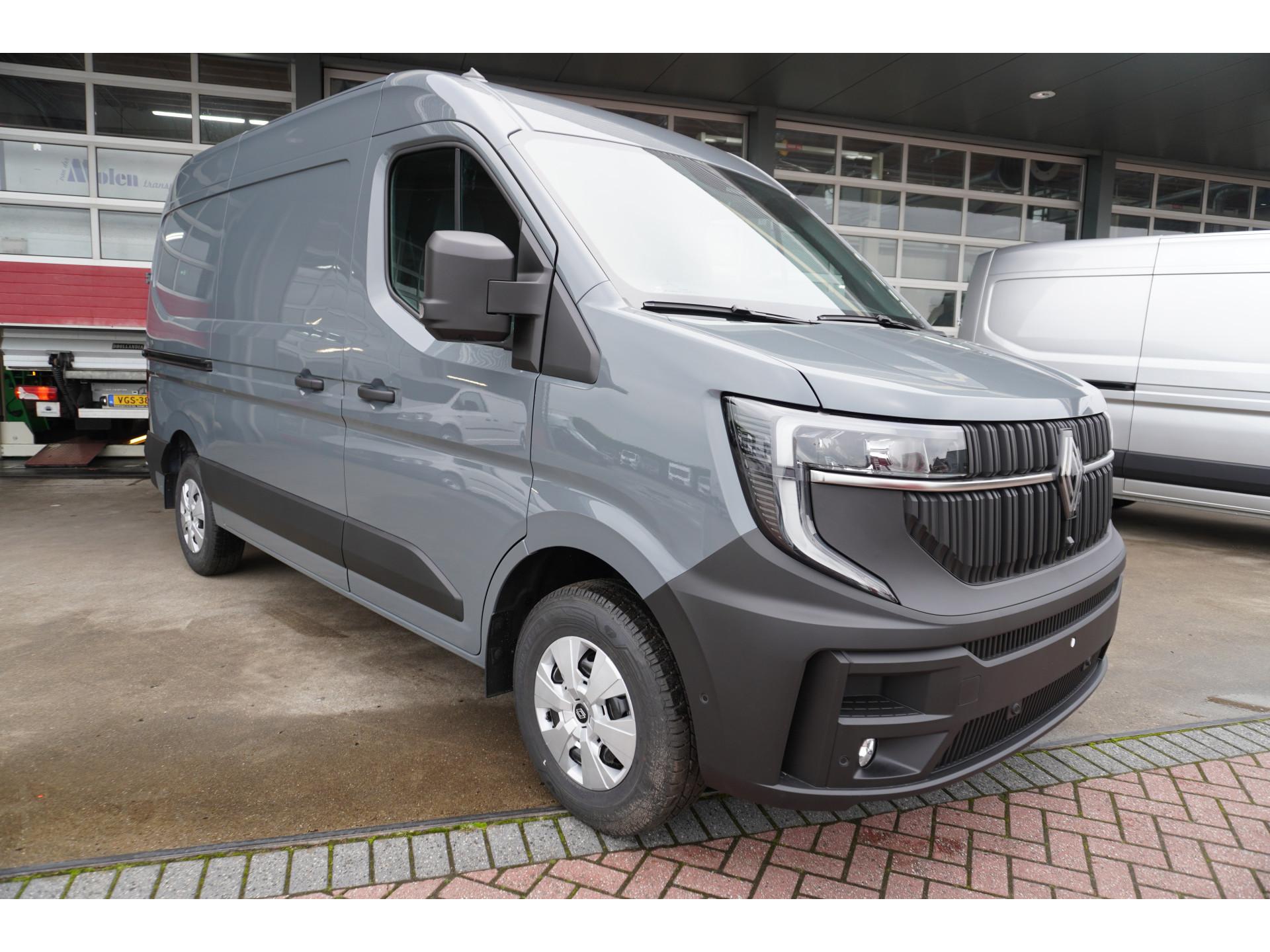 Foto 2 van Renault T35 2.0 dCi 170PK L2H2 Extra Schuifdeur L / R