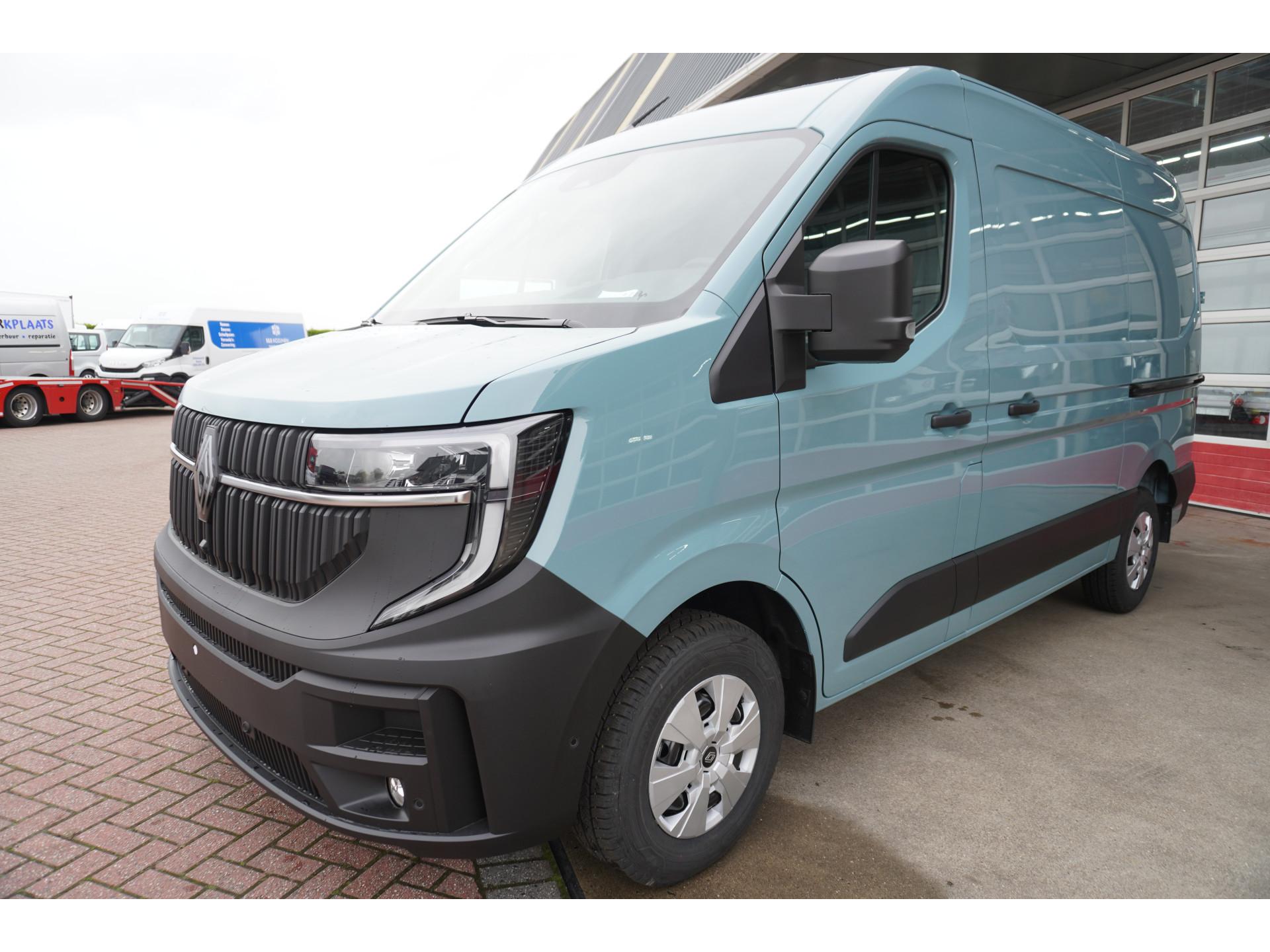 Foto 10 van Renault T35 2.0 dCi 170PK L2H2 Extra Schuifdeur L / R