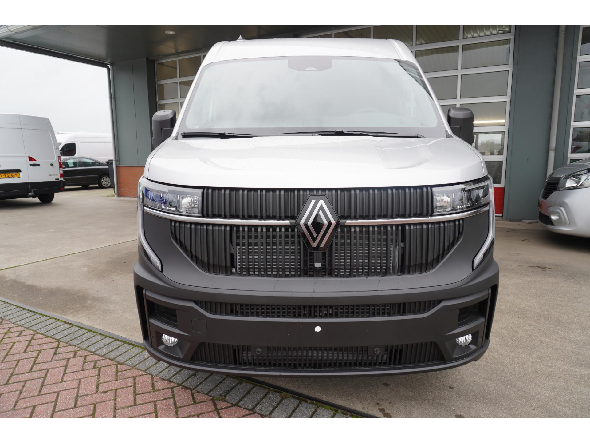 Foto 11 van Renault T35 2.0 dCi 170PK L2H2 Extra Schuifdeur L / R