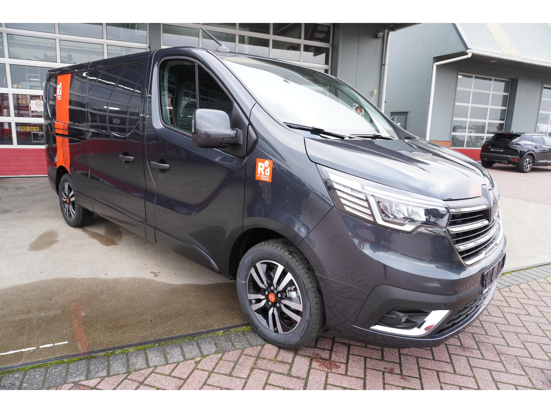 Foto 2 van Renault 2.0 Blue dCi 170pk T30 L2H1 Red Edition Exclusive Automaat Schuifdeur L / R