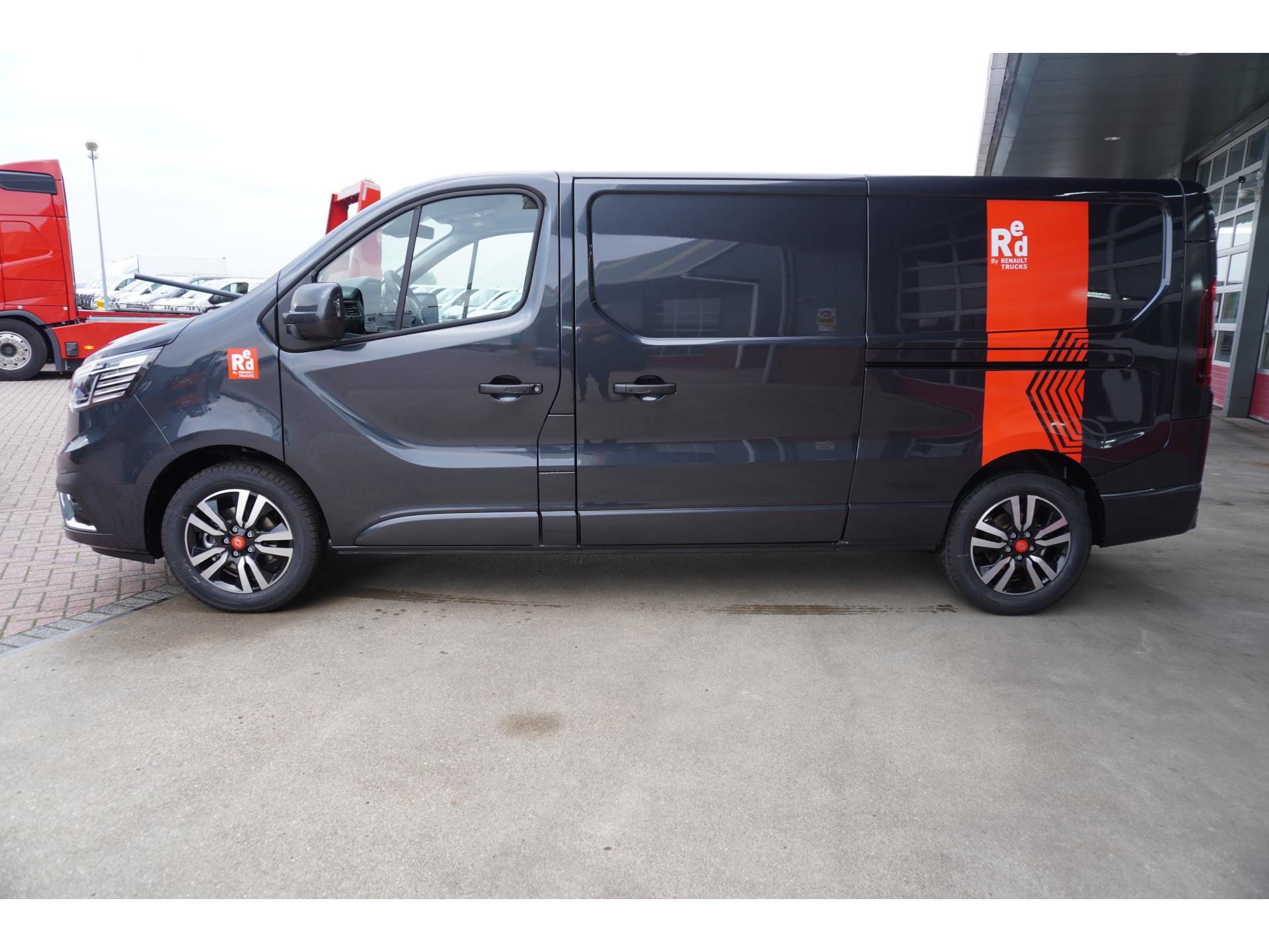 Foto 8 van Renault 2.0 Blue dCi 170pk T30 L2H1 Red Edition Exclusive Automaat Schuifdeur L / R