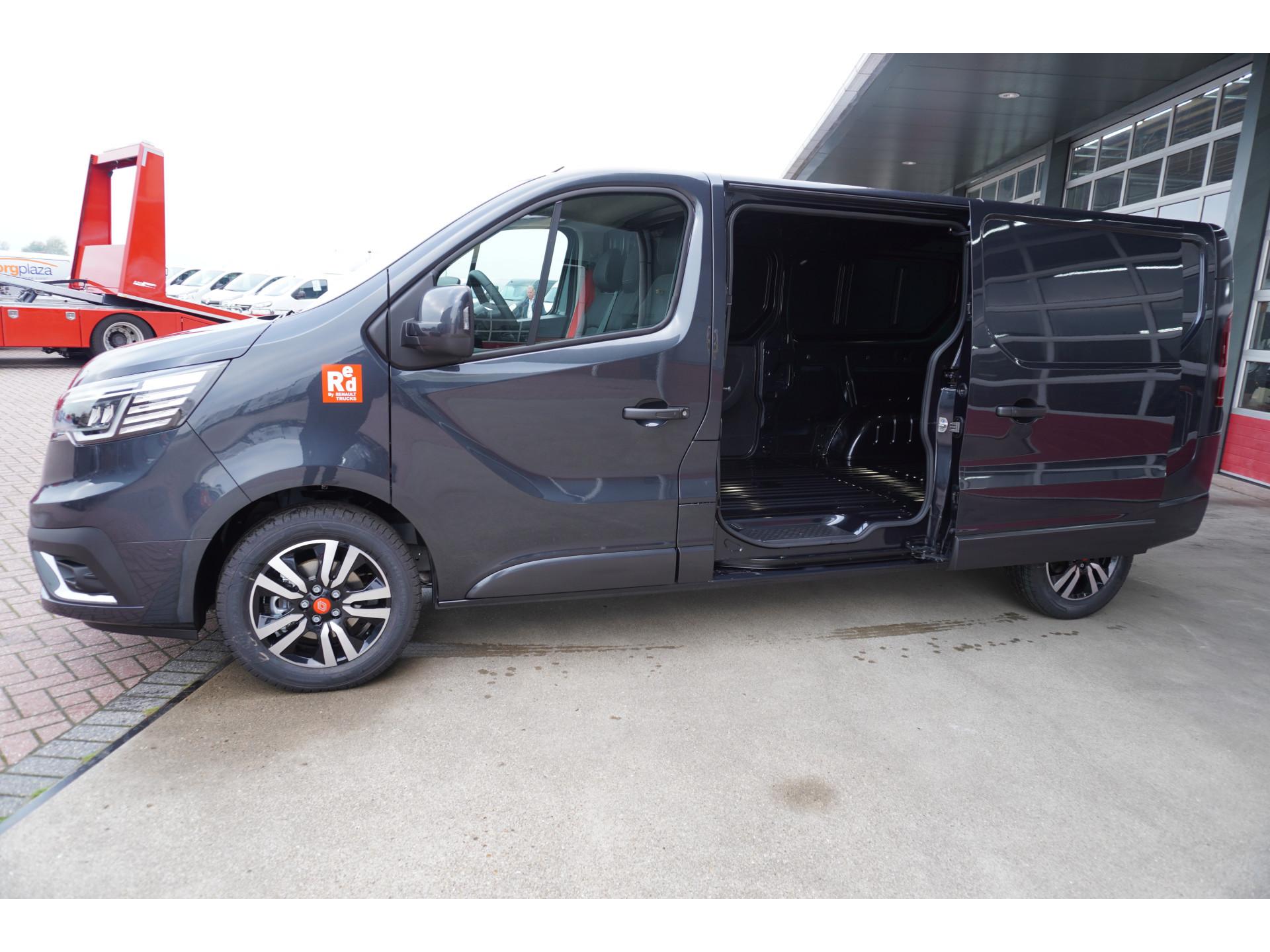 Foto 9 van Renault 2.0 Blue dCi 170pk T30 L2H1 Red Edition Exclusive Automaat Schuifdeur L / R