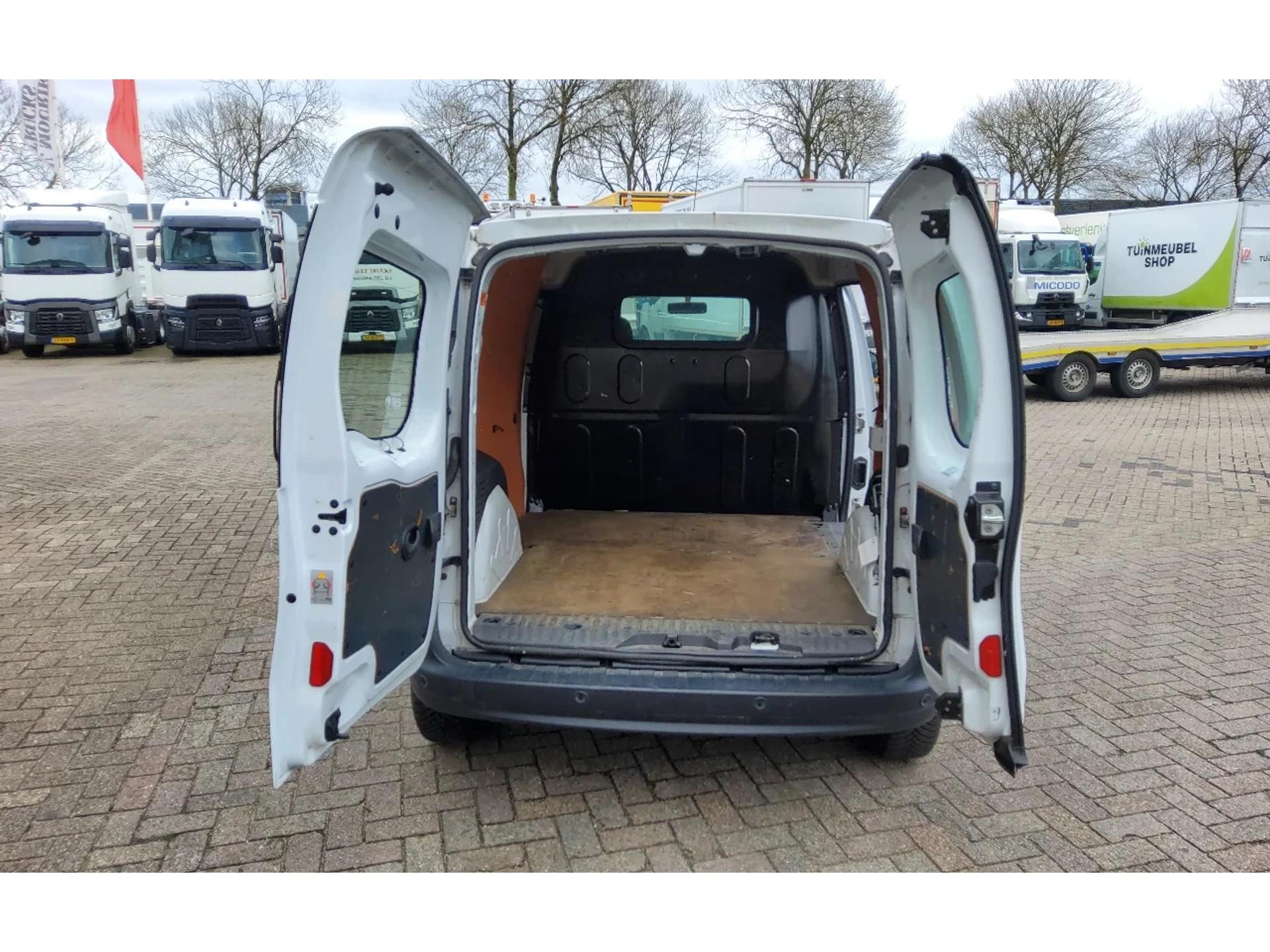 Foto 2 van Renault Kangoo 75 PK - EURO 6 - V-148-VR - ZIJSCHUIFDEUR