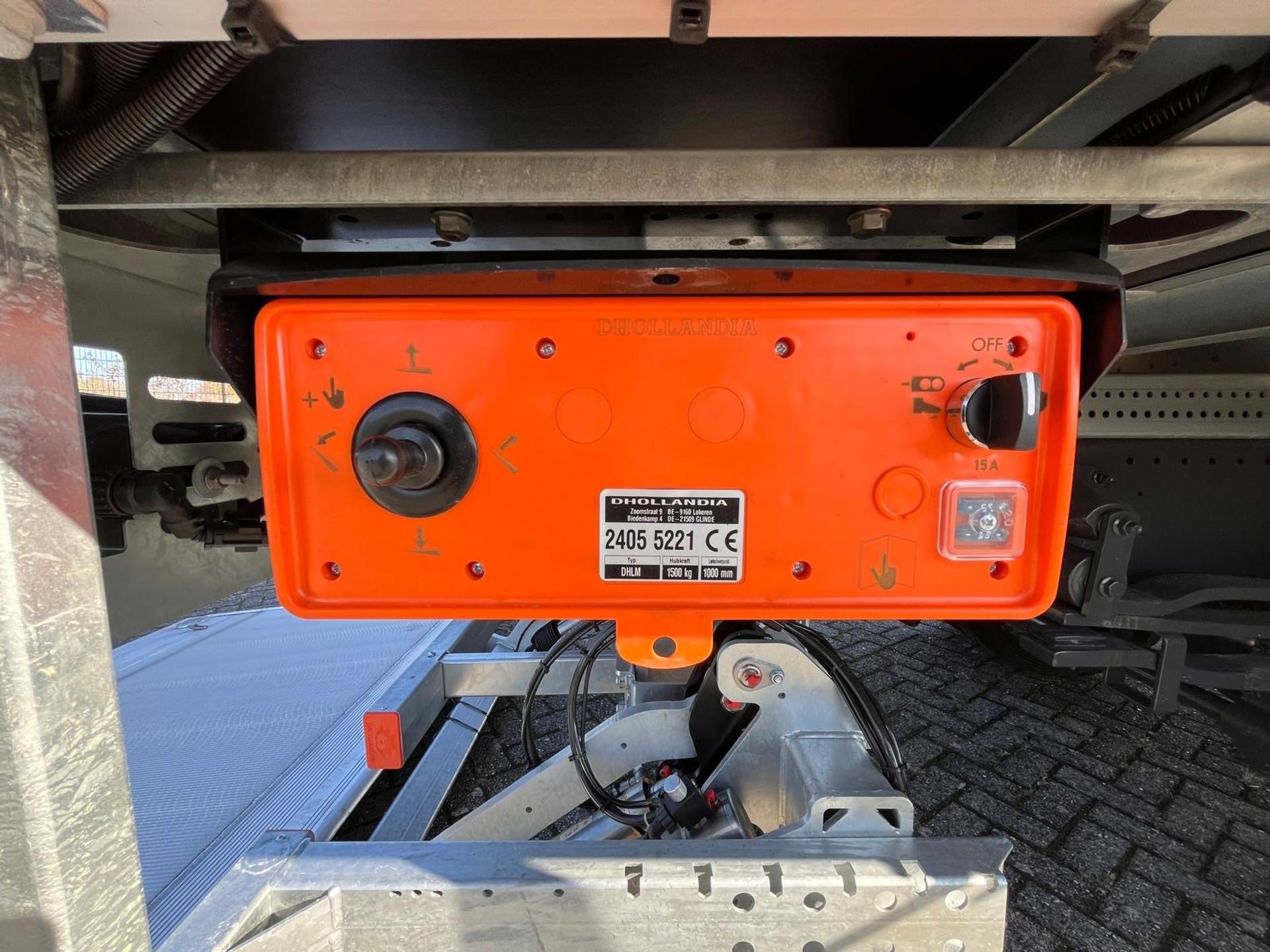 Foto 7 van DAF XB 260 FA ACC Bakwagen