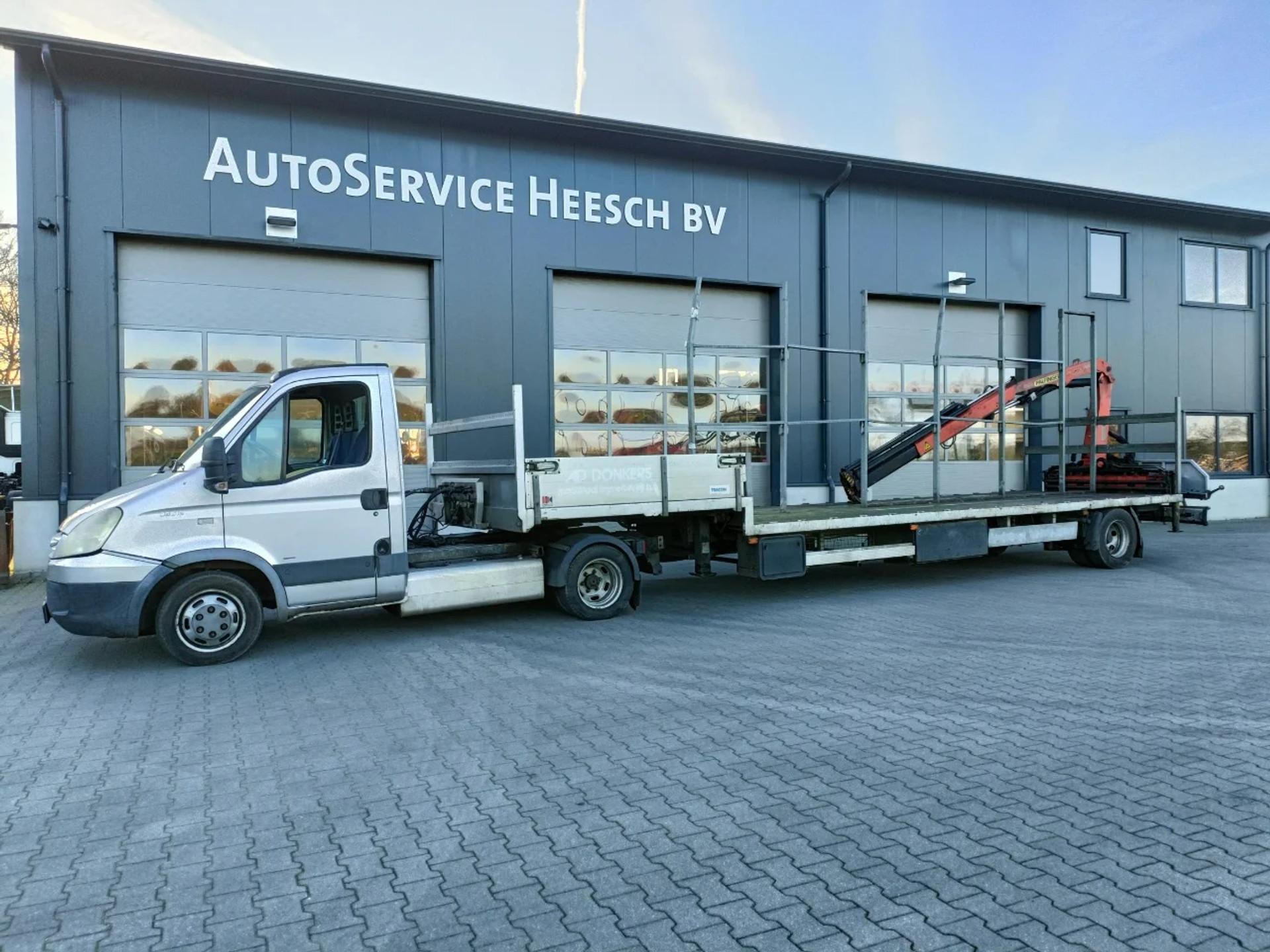 Foto 5 van Iveco Daily 35C18 BE COMBI - GESTUURDE OPLEGGER - PALFINGER KRAAN 4.5T RADIOGRAFISCH