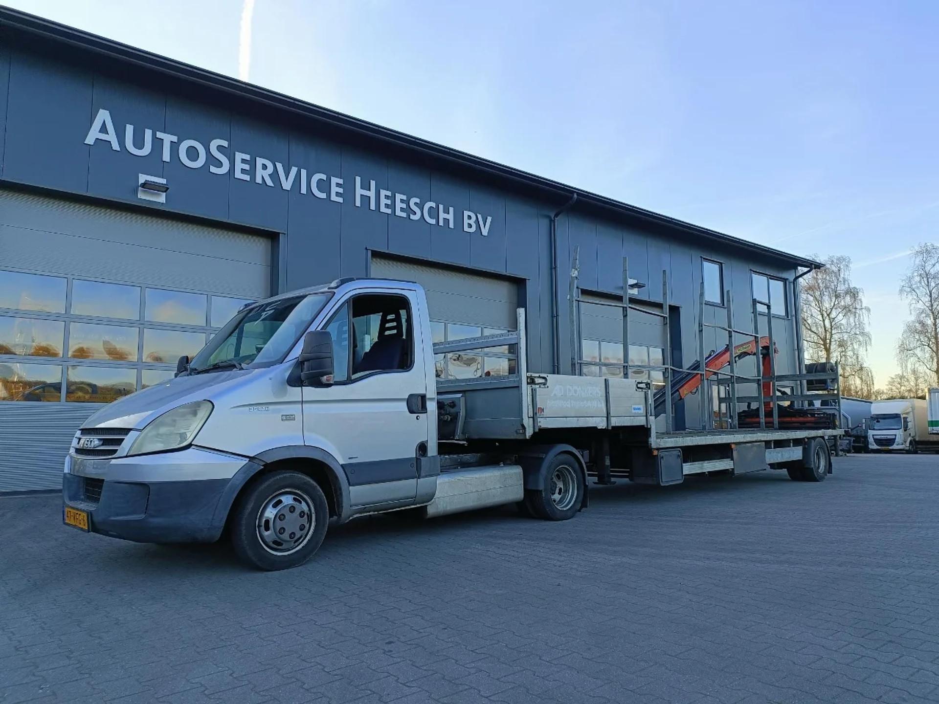 Foto 7 van Iveco Daily 35C18 BE COMBI - GESTUURDE OPLEGGER - PALFINGER KRAAN 4.5T RADIOGRAFISCH