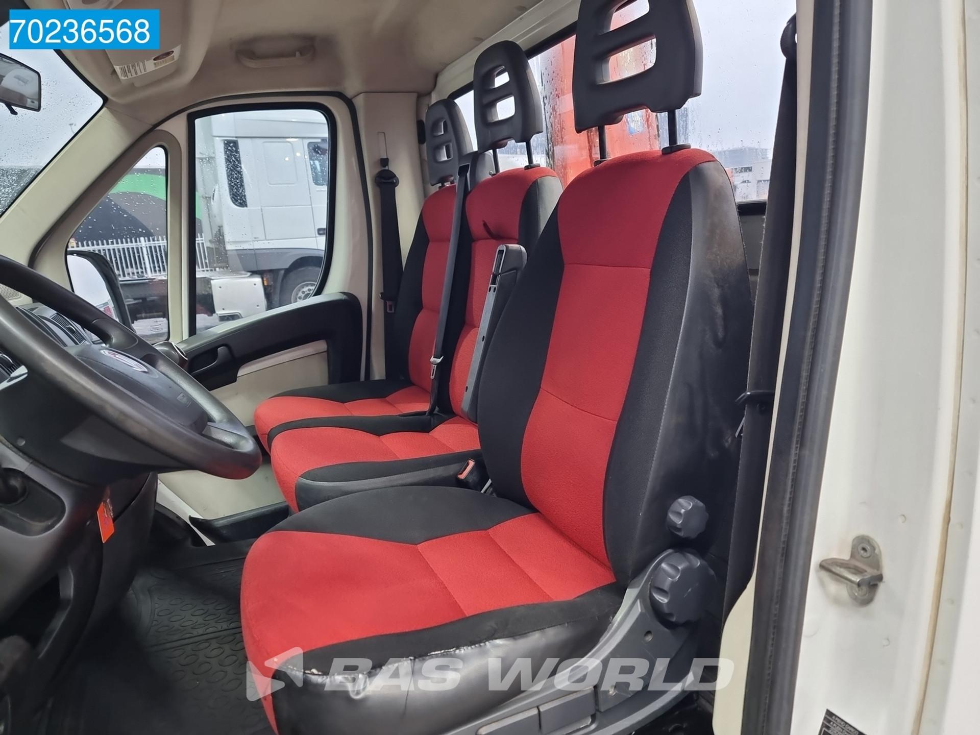 Foto 14 van Fiat Ducato 115PK Open laadbak met Kraan HMF202T2 Kranwagen Trekhaak Pickup Kraanwagen Trekhaak
